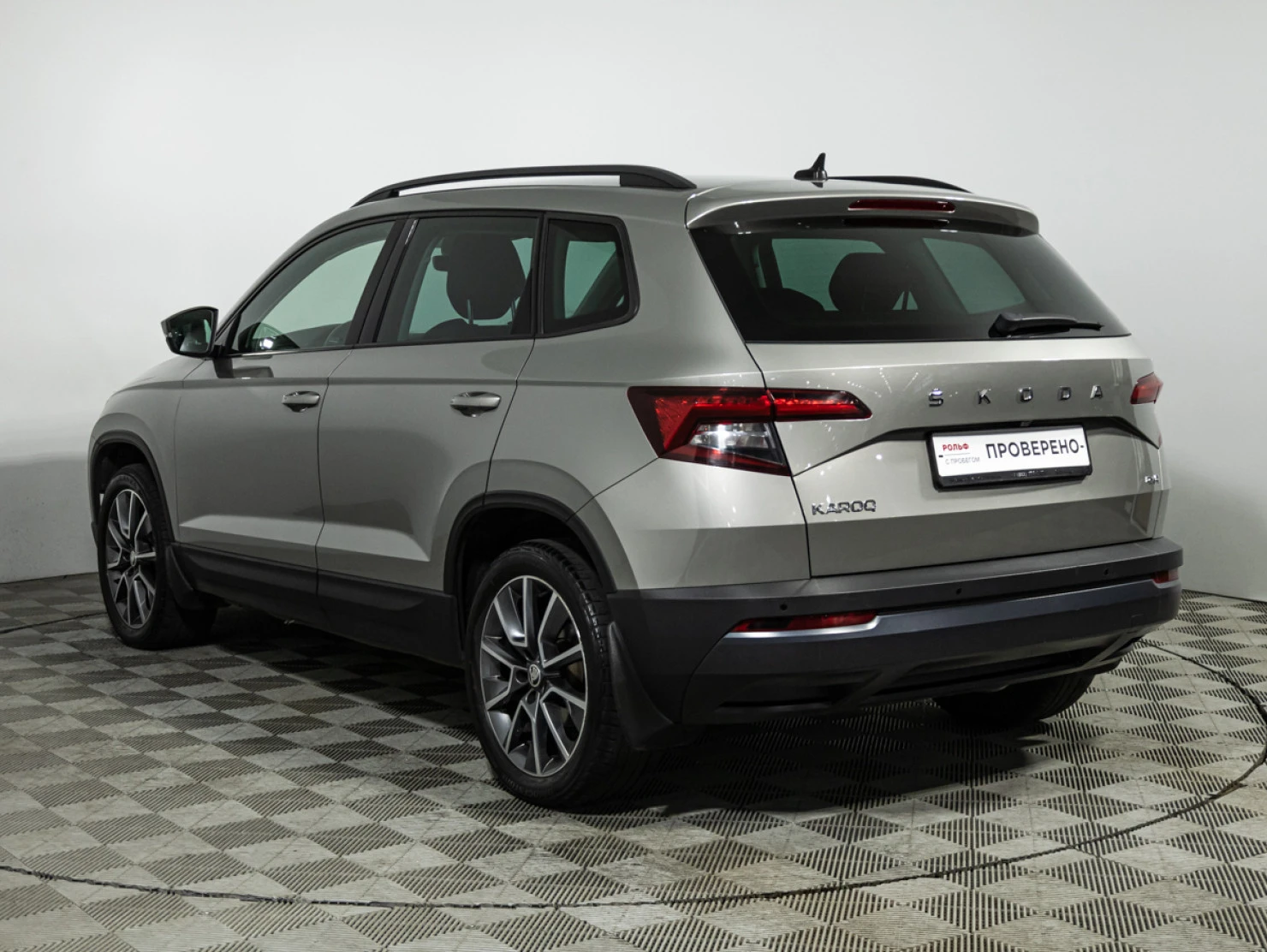 ŠKODA KAROQ, 2020