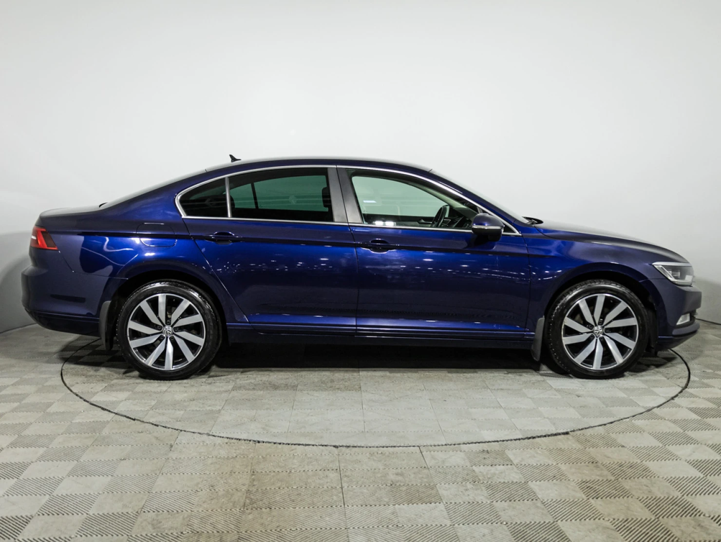 Volkswagen Passat, 2019