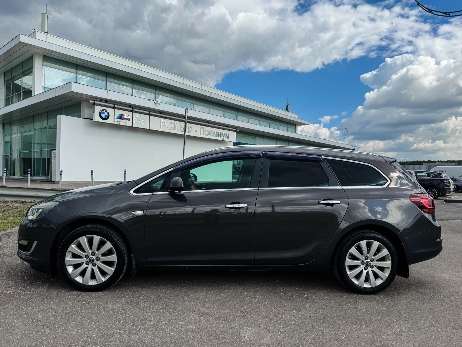 Opel Astra, 2012