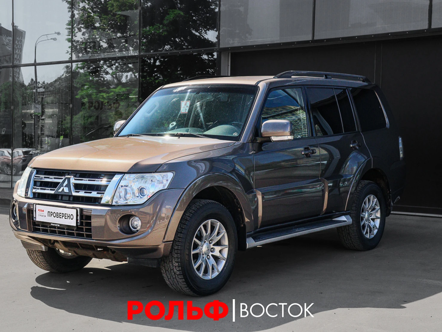 Mitsubishi PAJERO, 2011