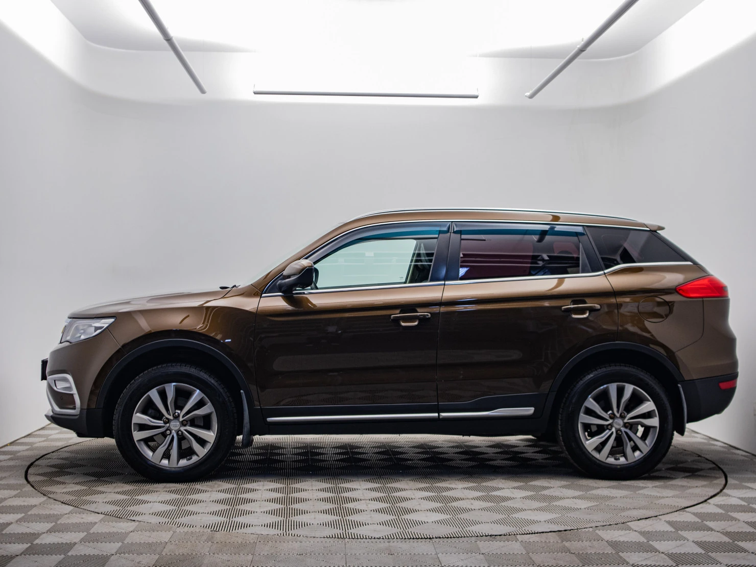 Geely Atlas, 2019