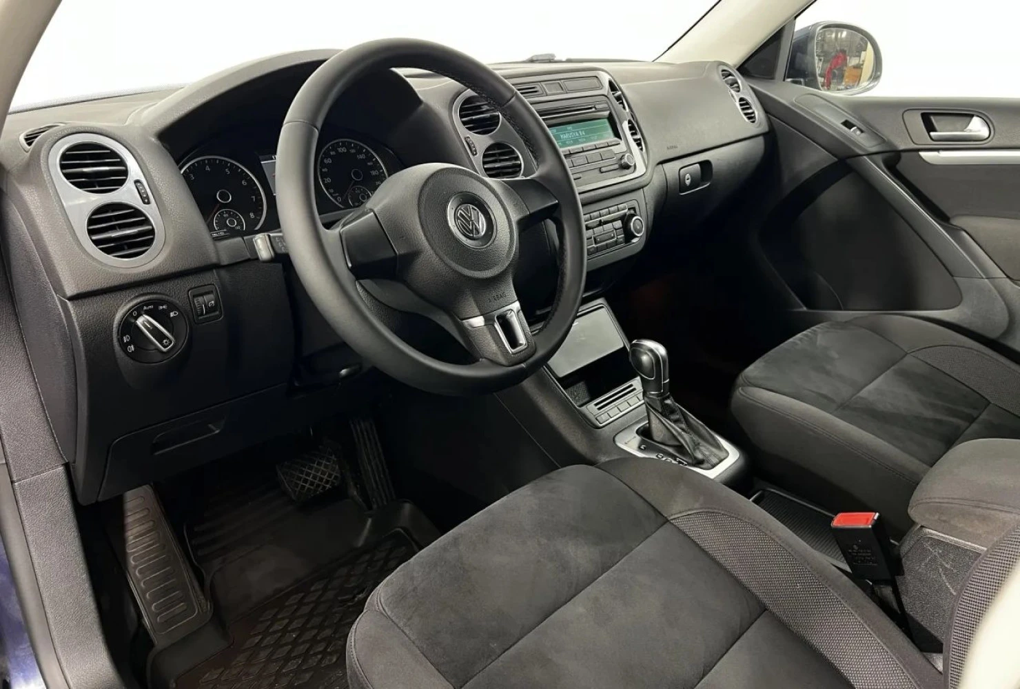 Volkswagen Tiguan, 2012