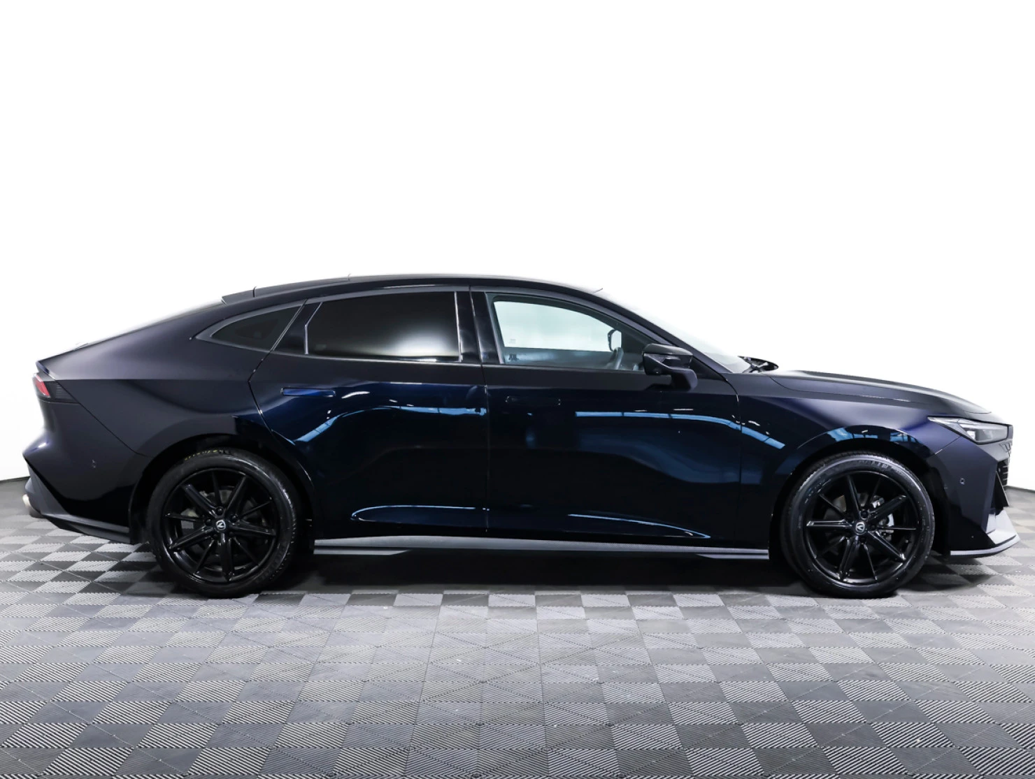 Changan UNI-V, 2024