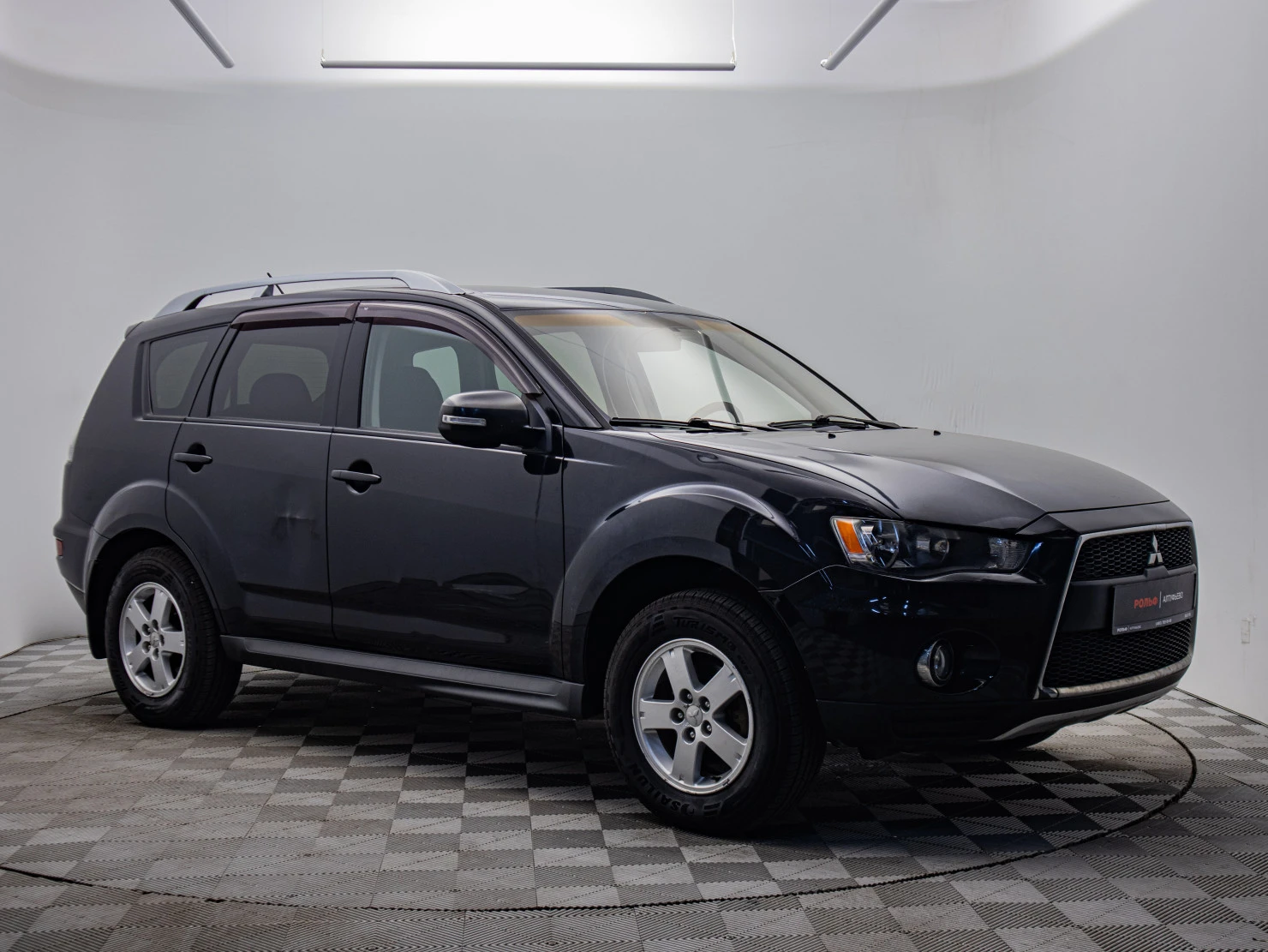 Mitsubishi OUTLANDER, 2010