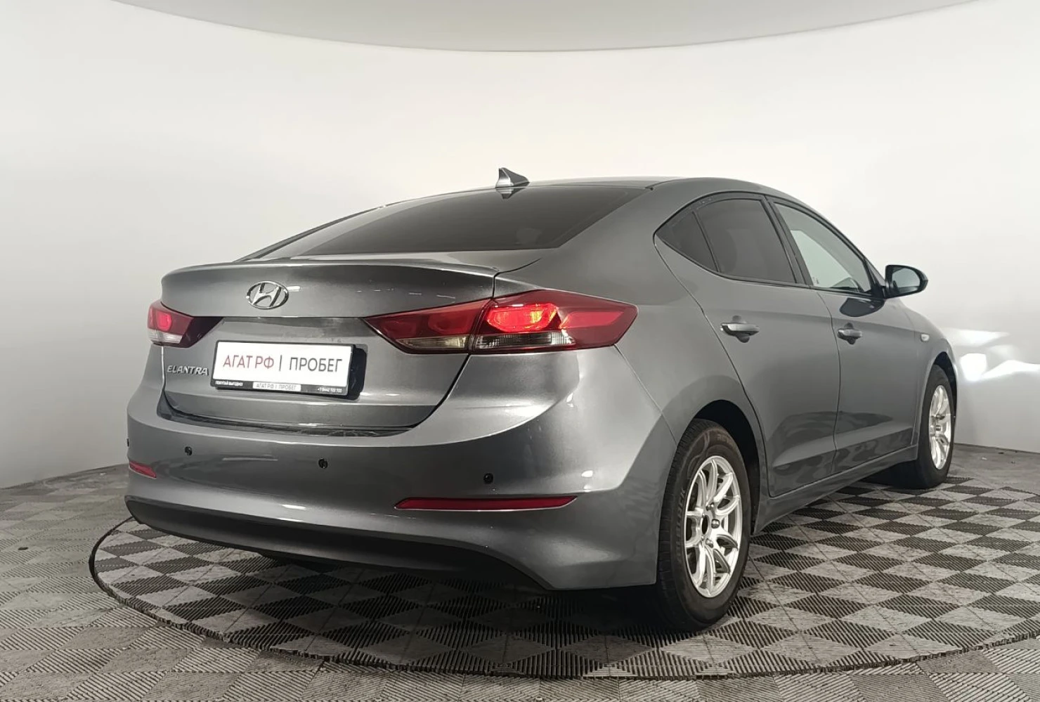 Hyundai Elantra, 2017