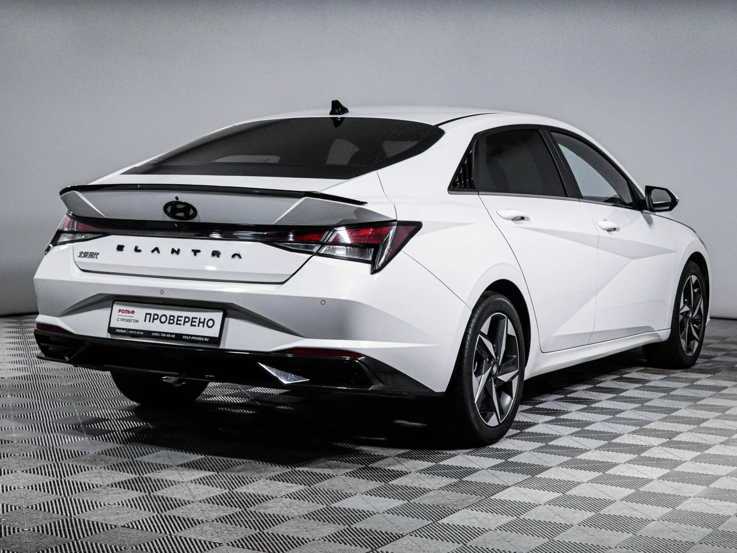 Hyundai Elantra, 2022