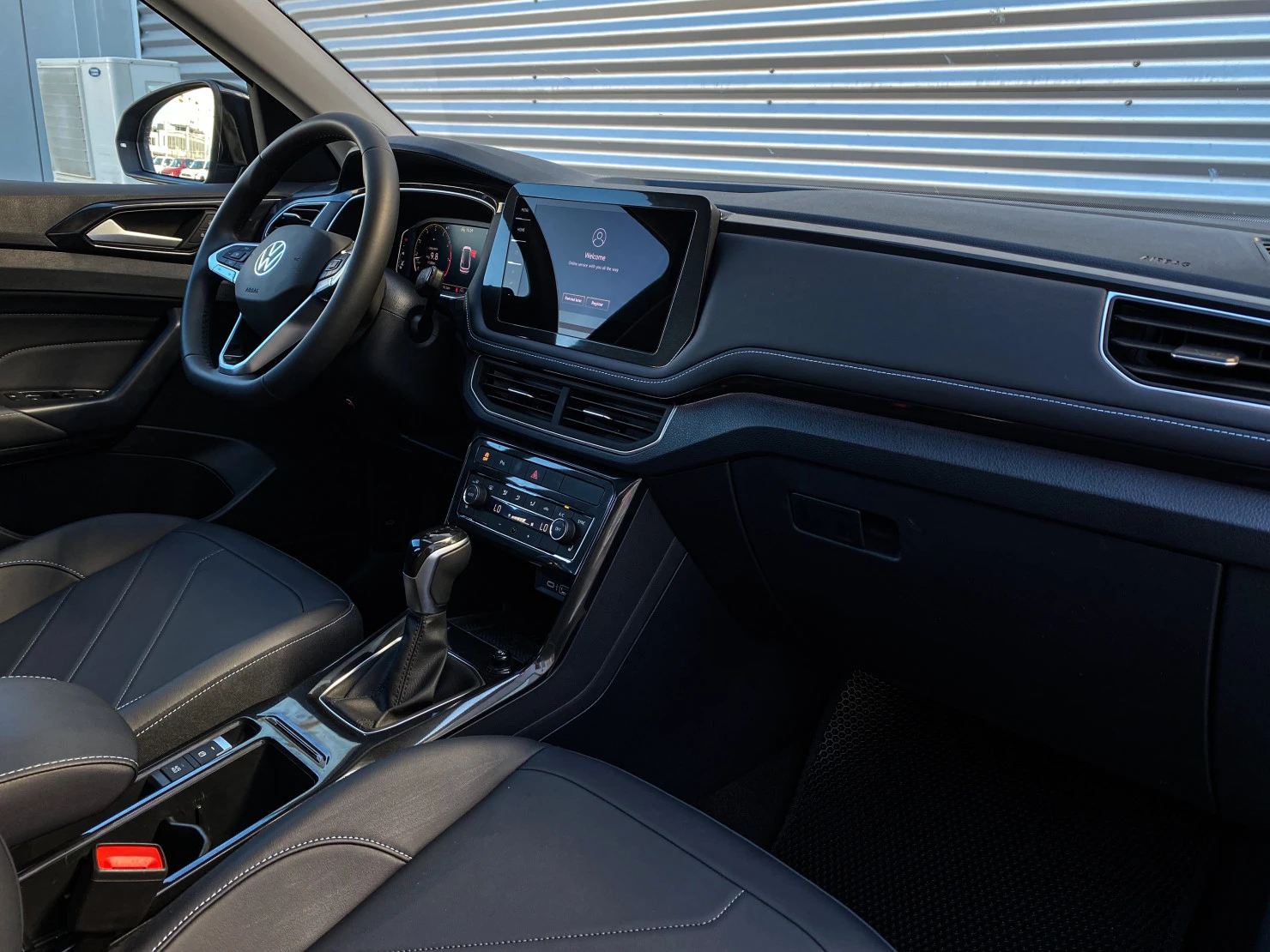 Volkswagen Tharu XR, 2025