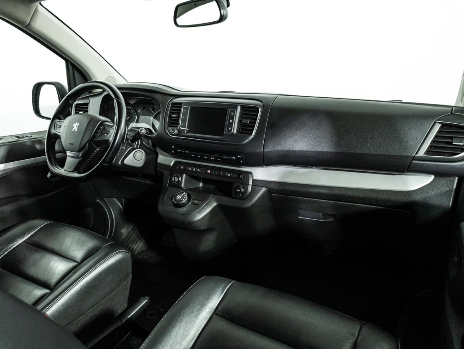 Peugeot Traveller, 2019