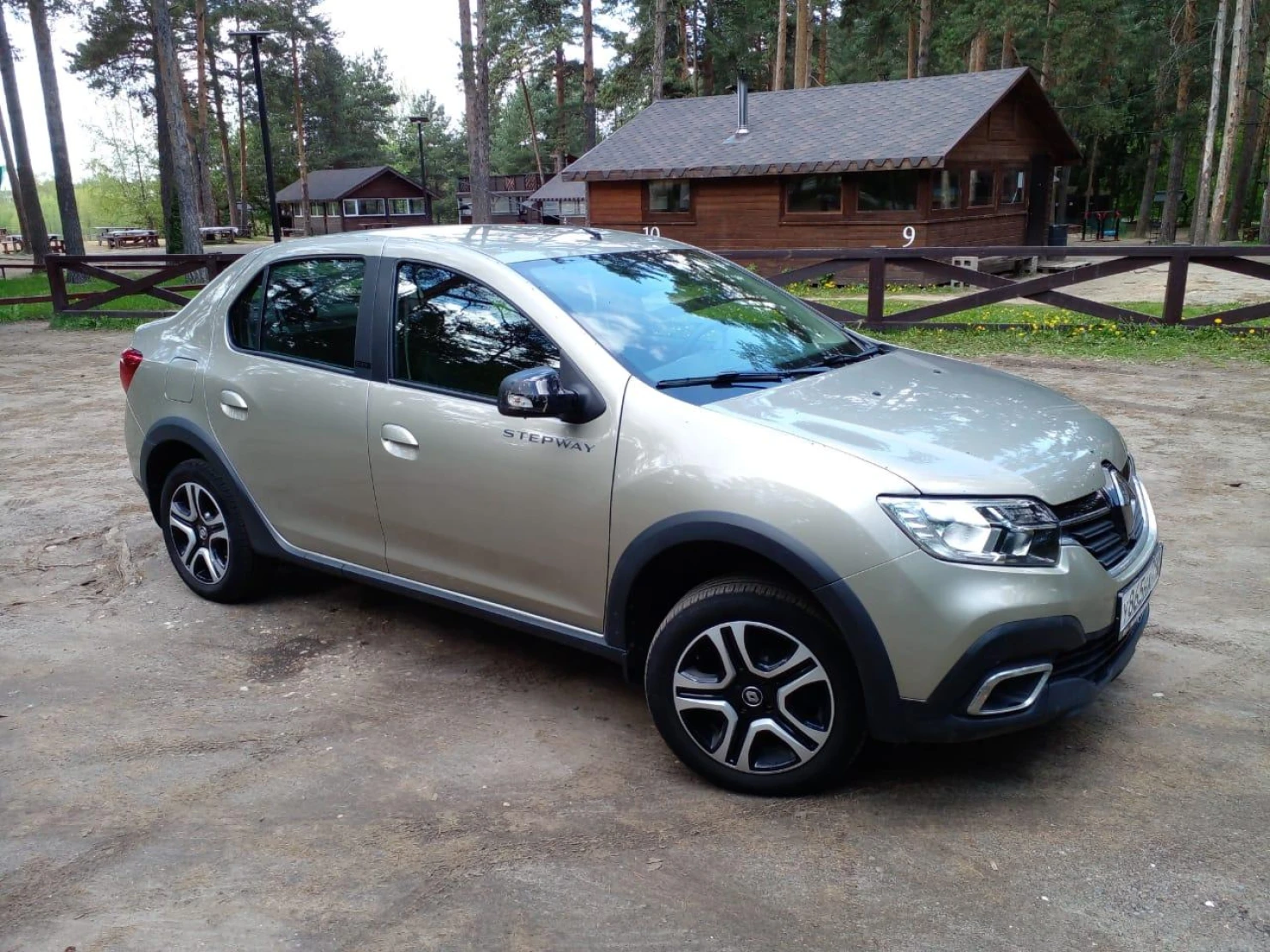 Renault Logan, 2021