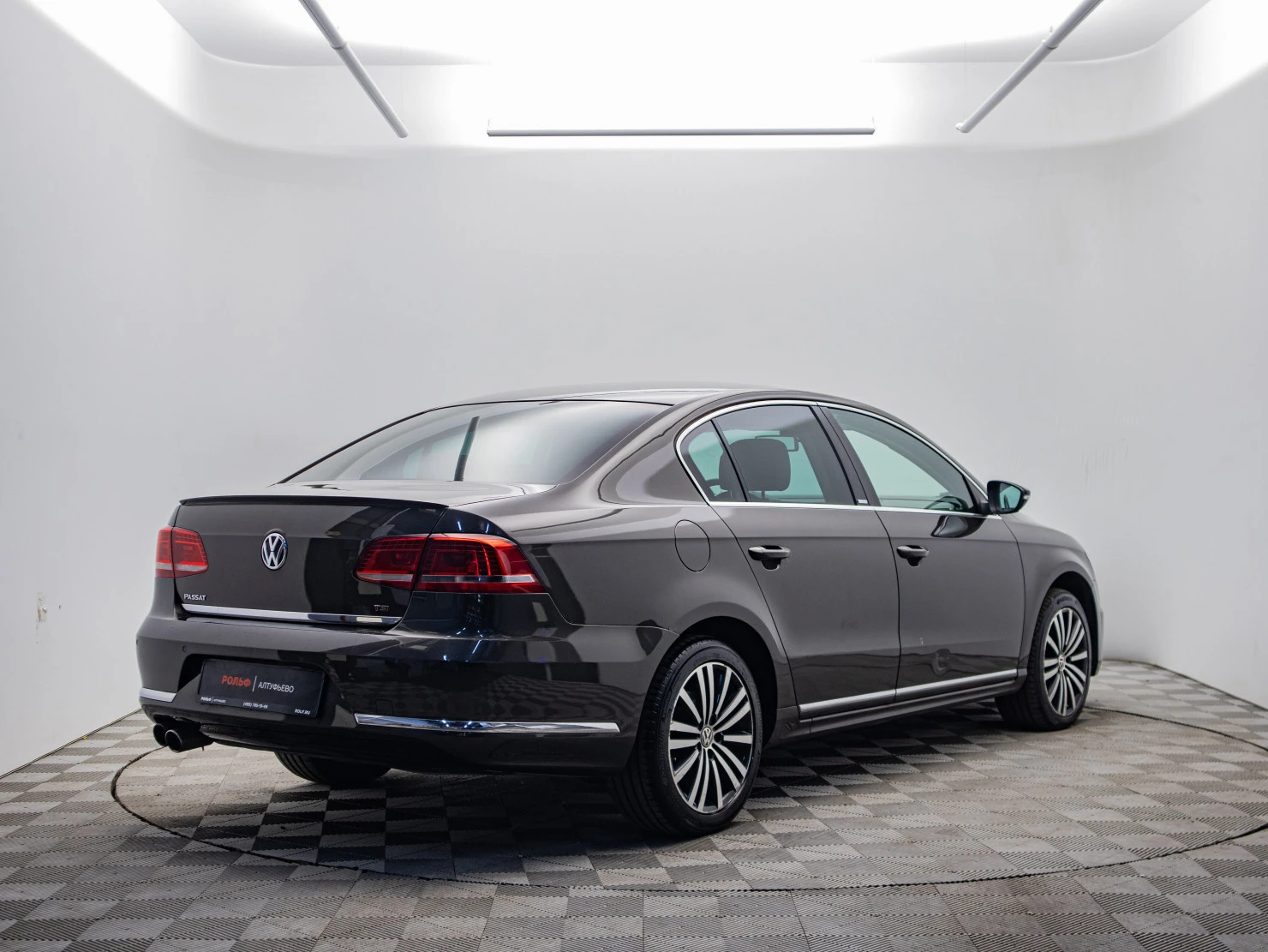 Volkswagen Passat, 2014