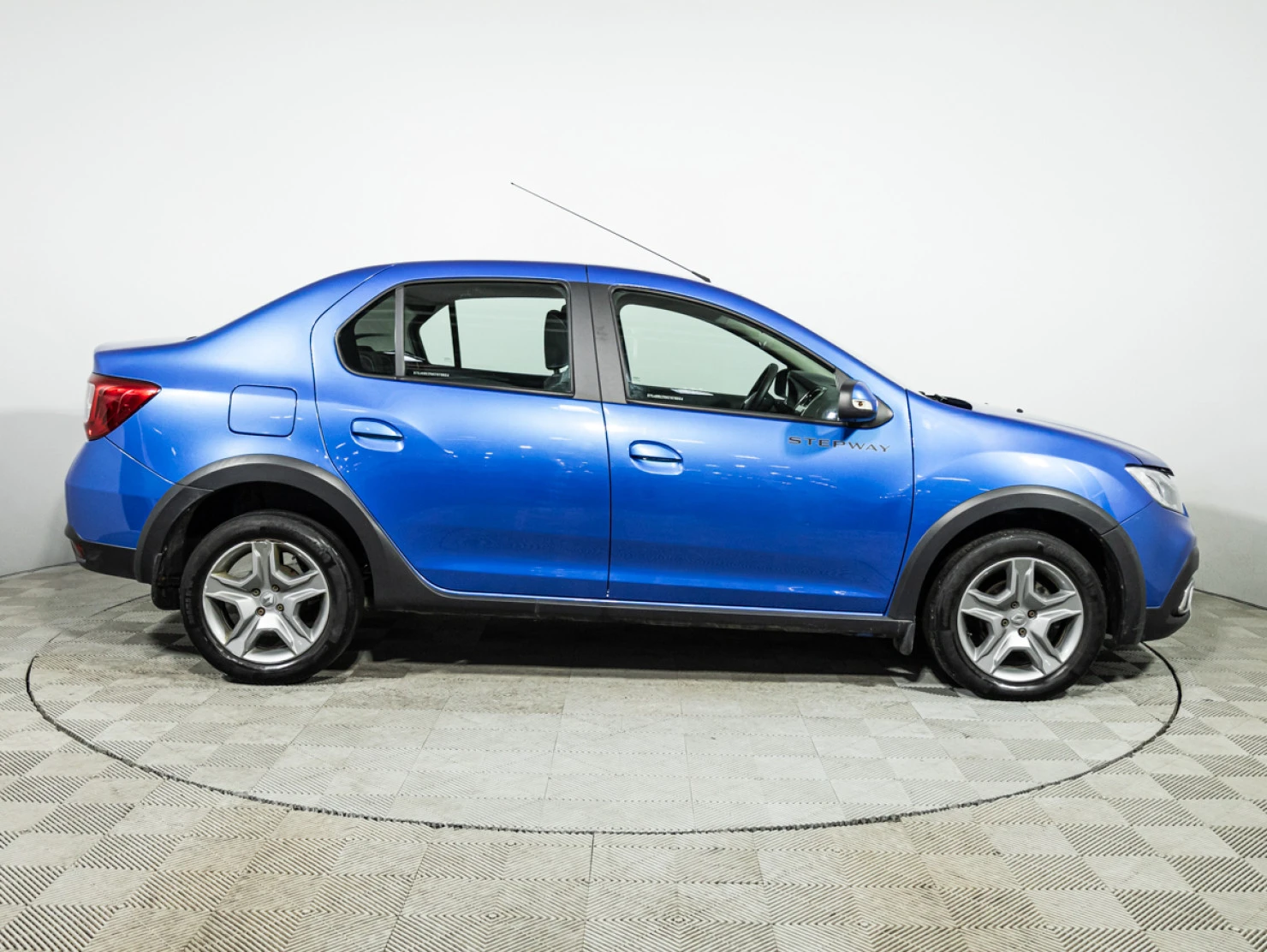 Renault Logan, 2021