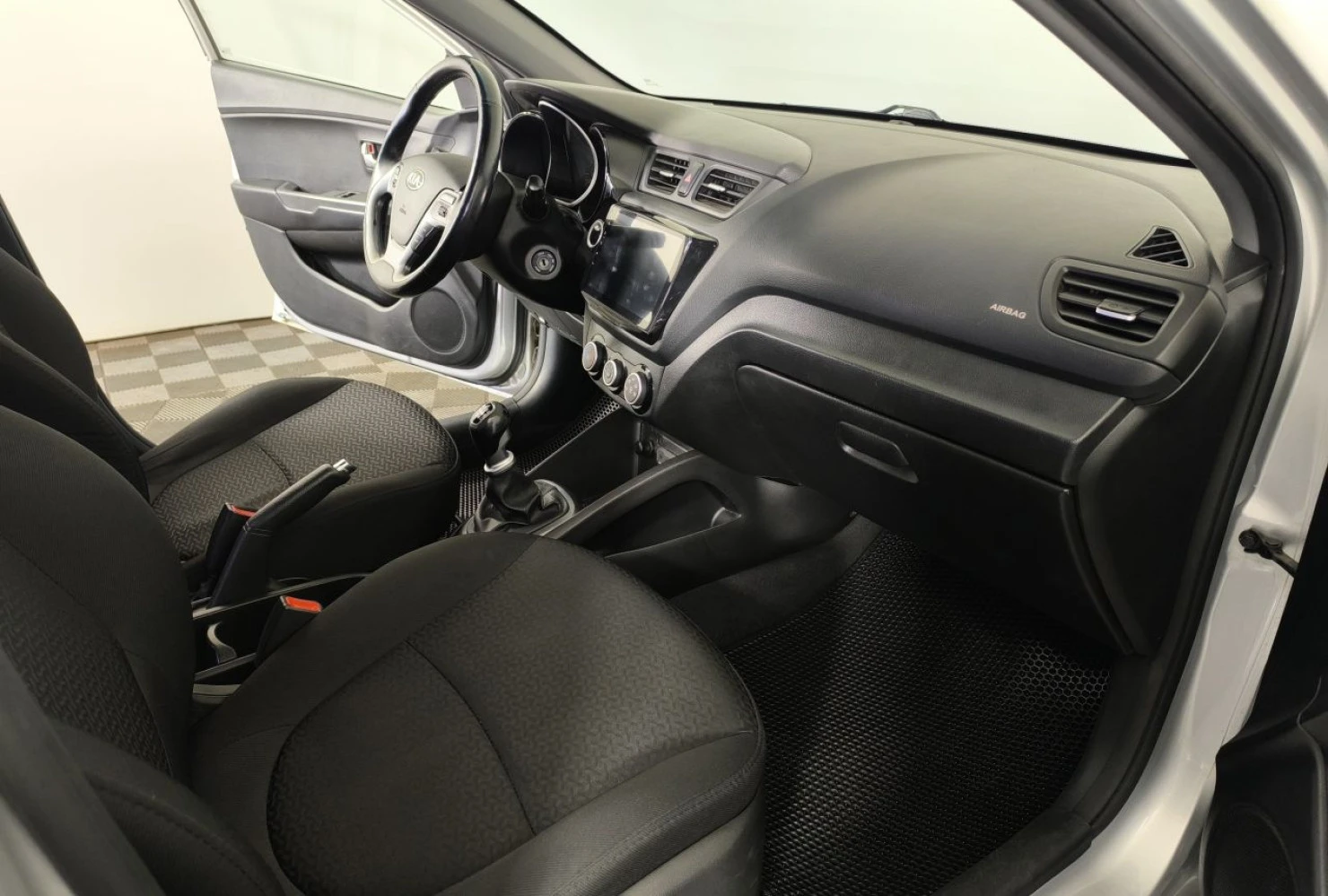 Kia Rio, 2015
