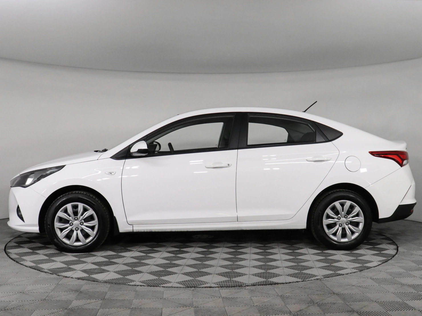 Hyundai Solaris, 2021