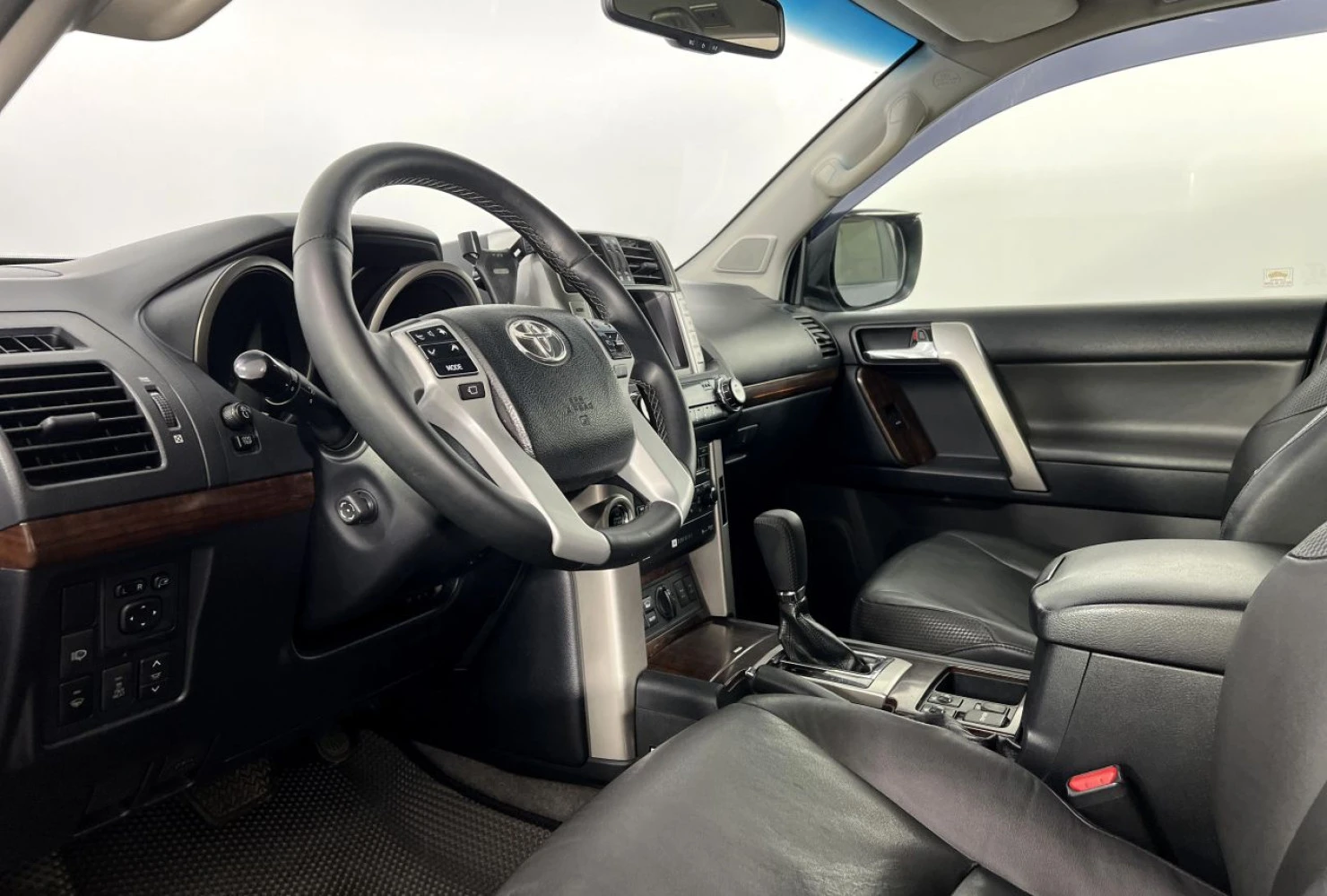Toyota Land Cruiser Prado, 2011