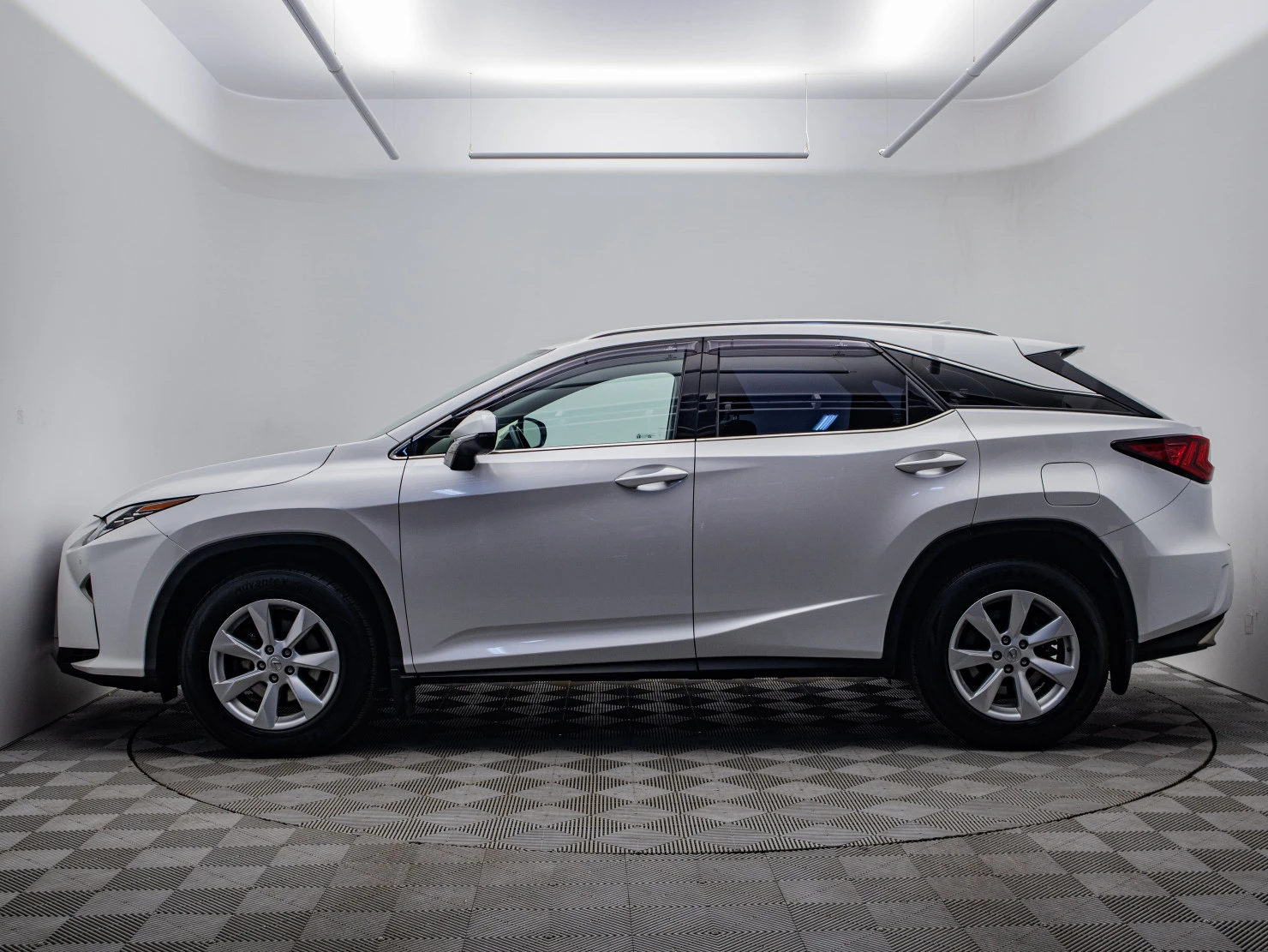 Lexus RX, 2017