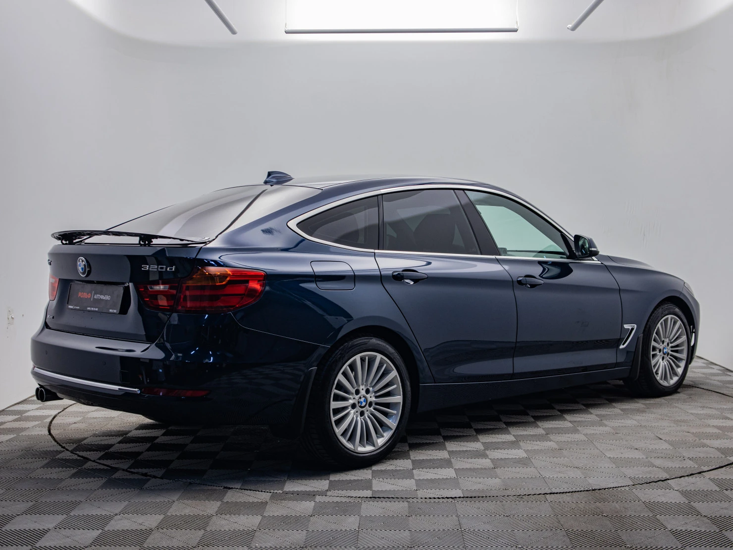 BMW 3 серии, 2015