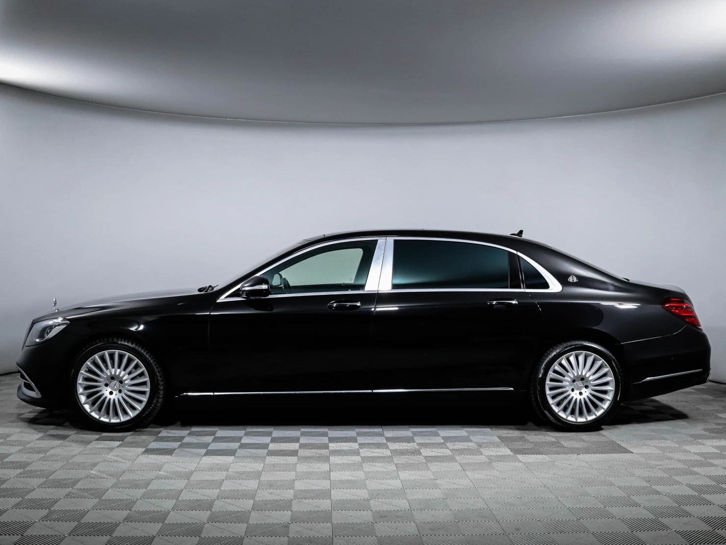 Mercedes-Benz Maybach S-Класс, 2018