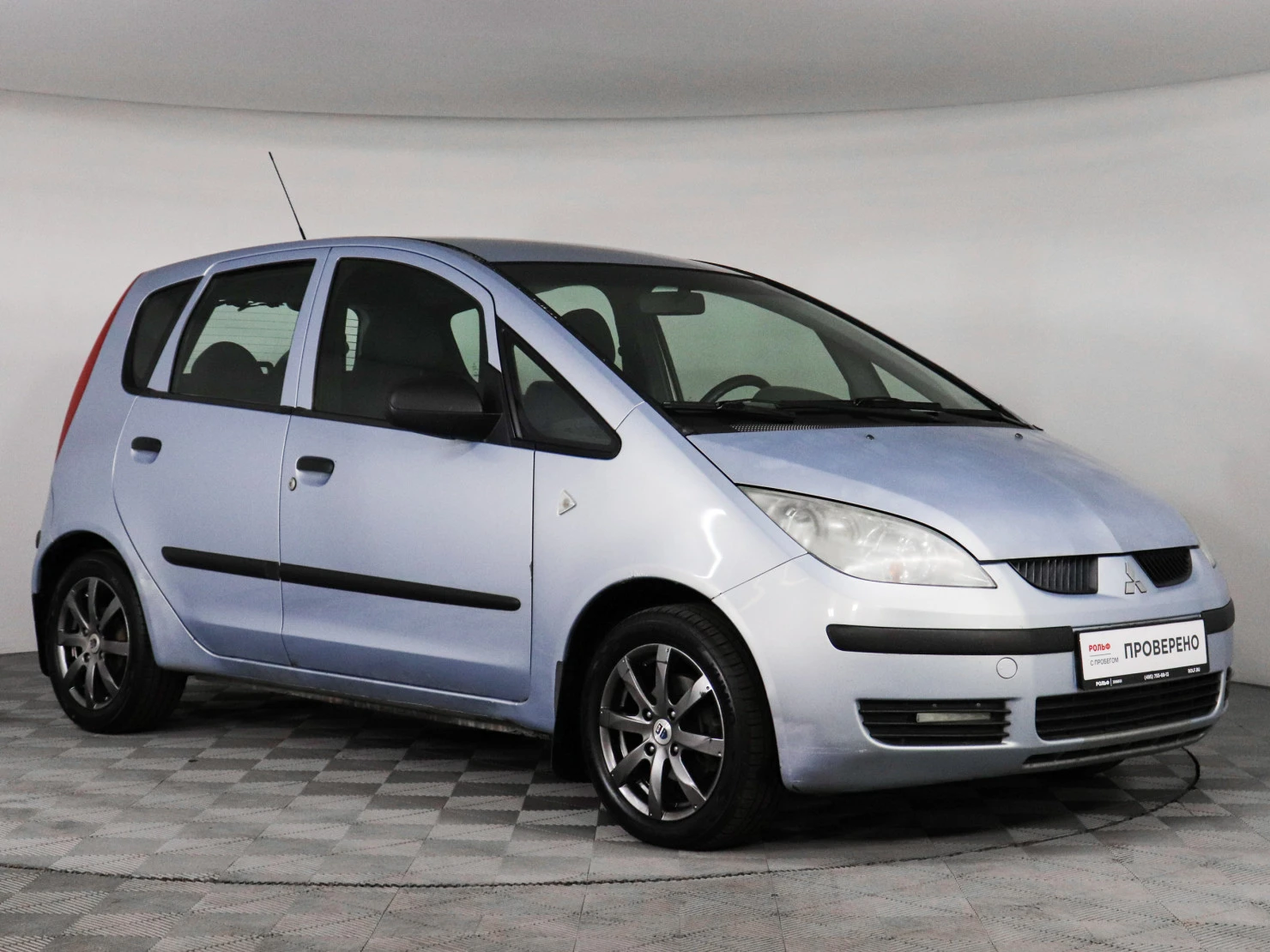 Mitsubishi Colt, 2005
