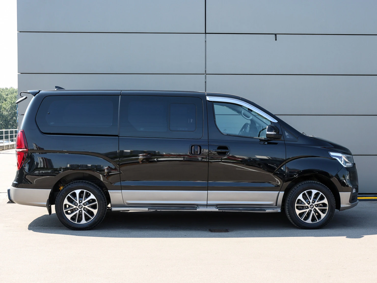 Hyundai Grand Starex, 2019