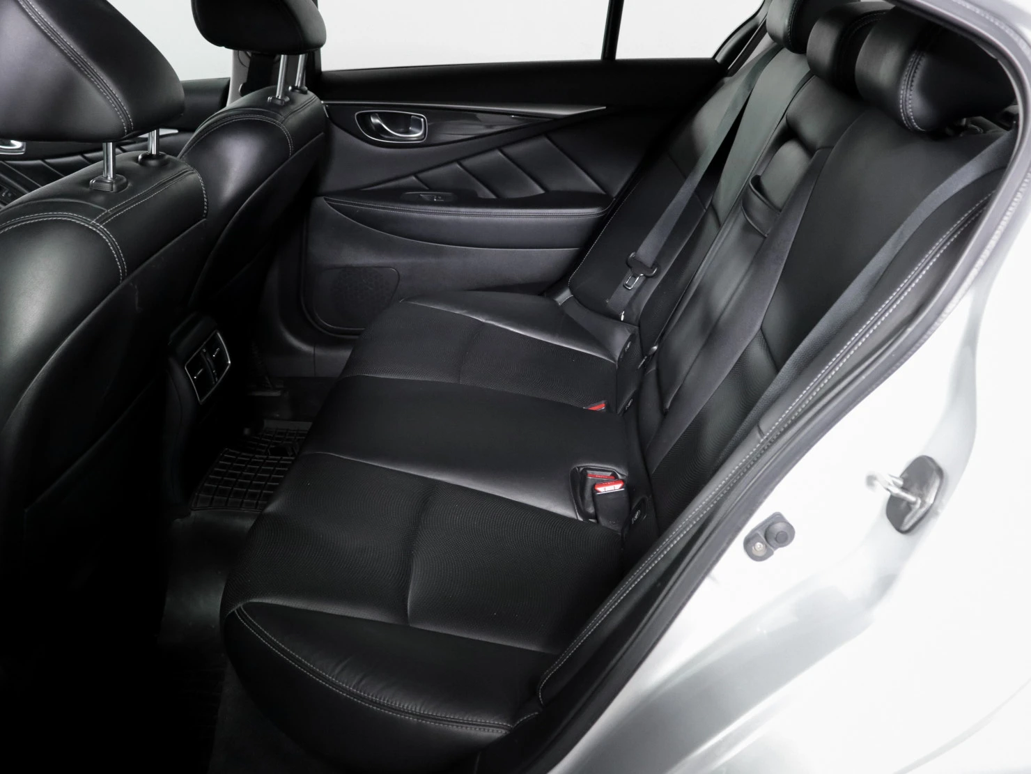 Infiniti Q50, 2014
