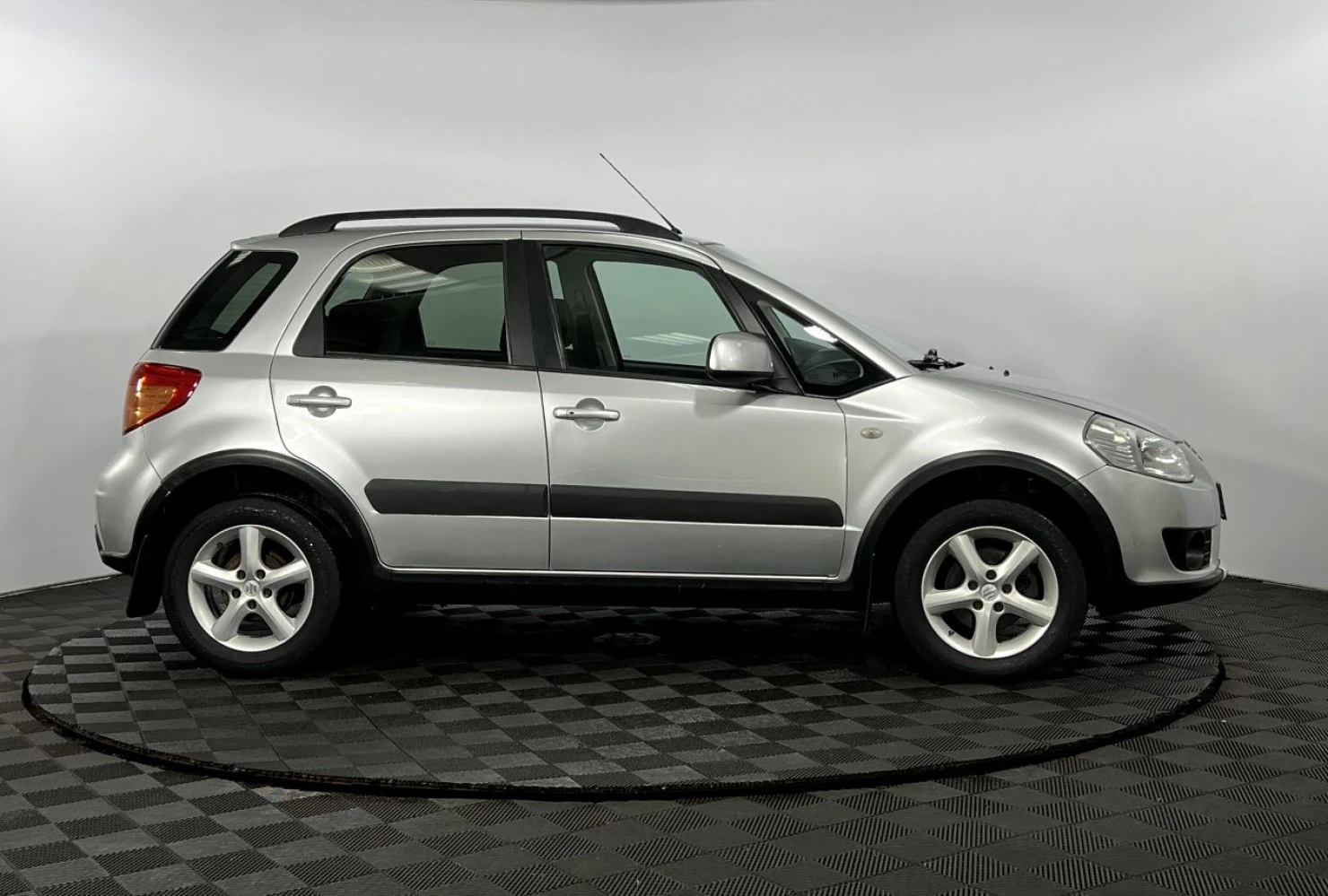 Suzuki SX4, 2009