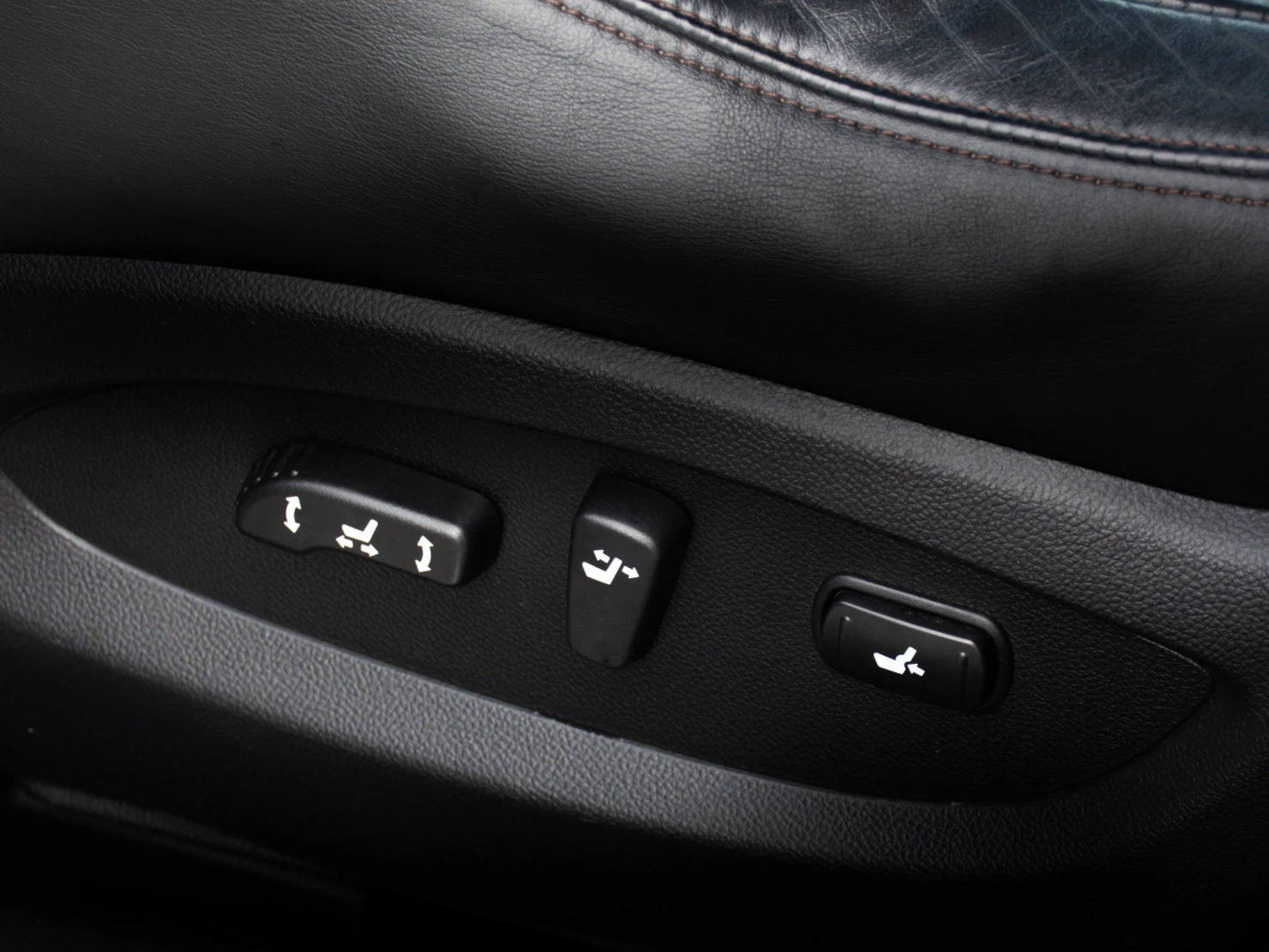 Infiniti FX, 2009