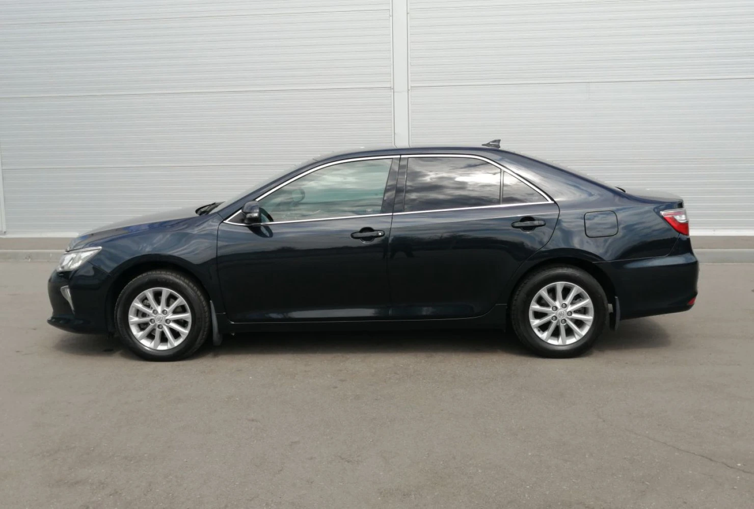 Toyota Camry, 2017