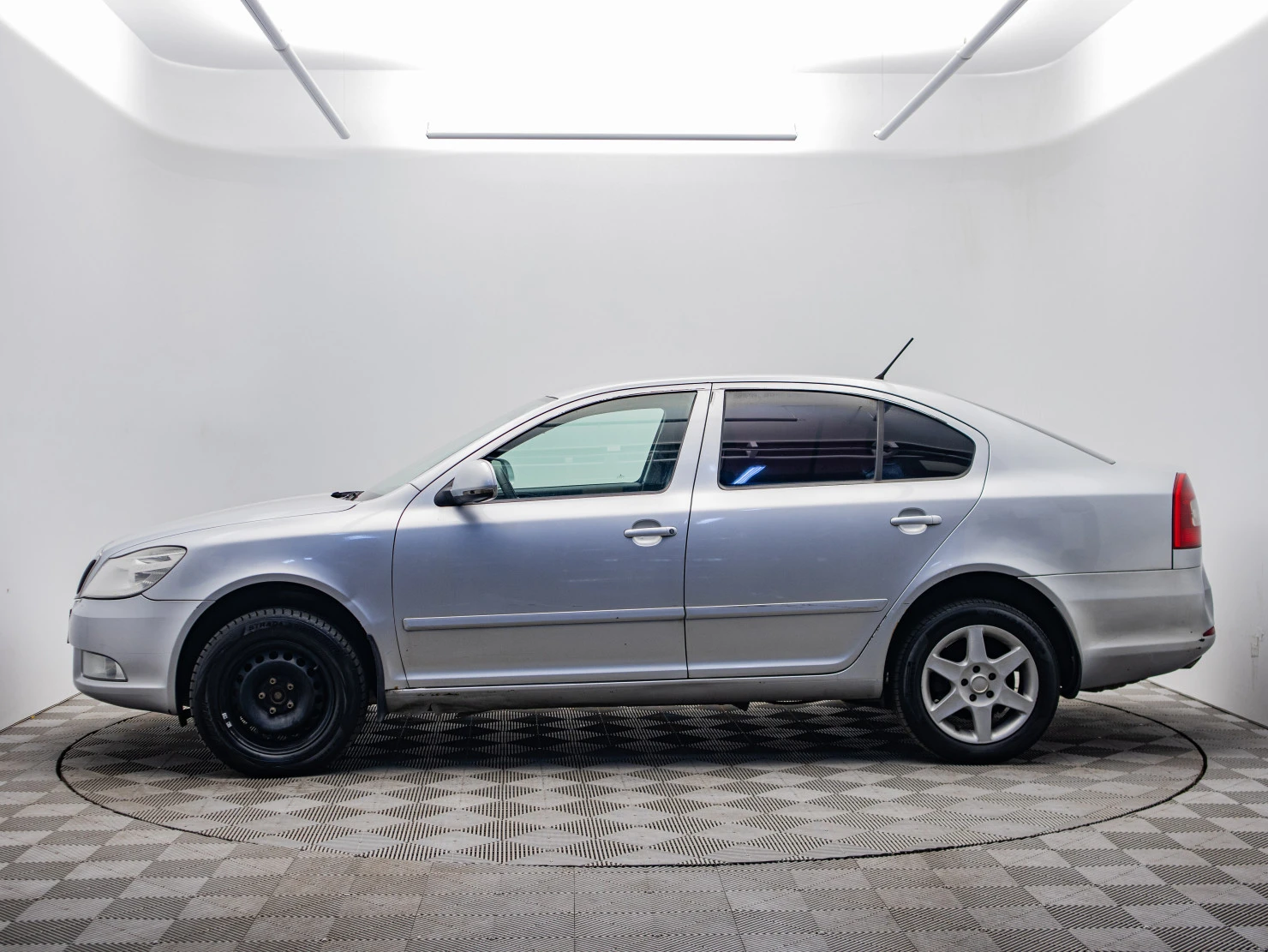 ŠKODA OCTAVIA, 2011