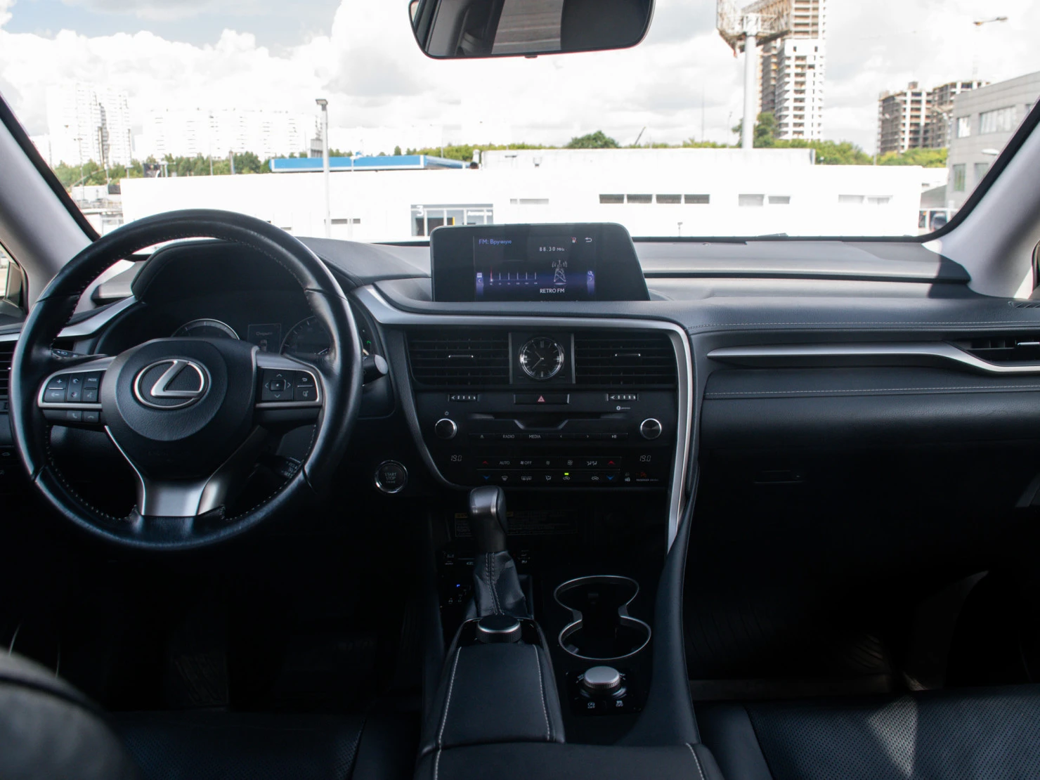 Lexus RX, 2016