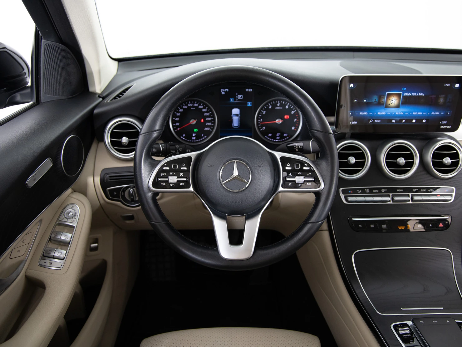 Mercedes-Benz GLC, 2021