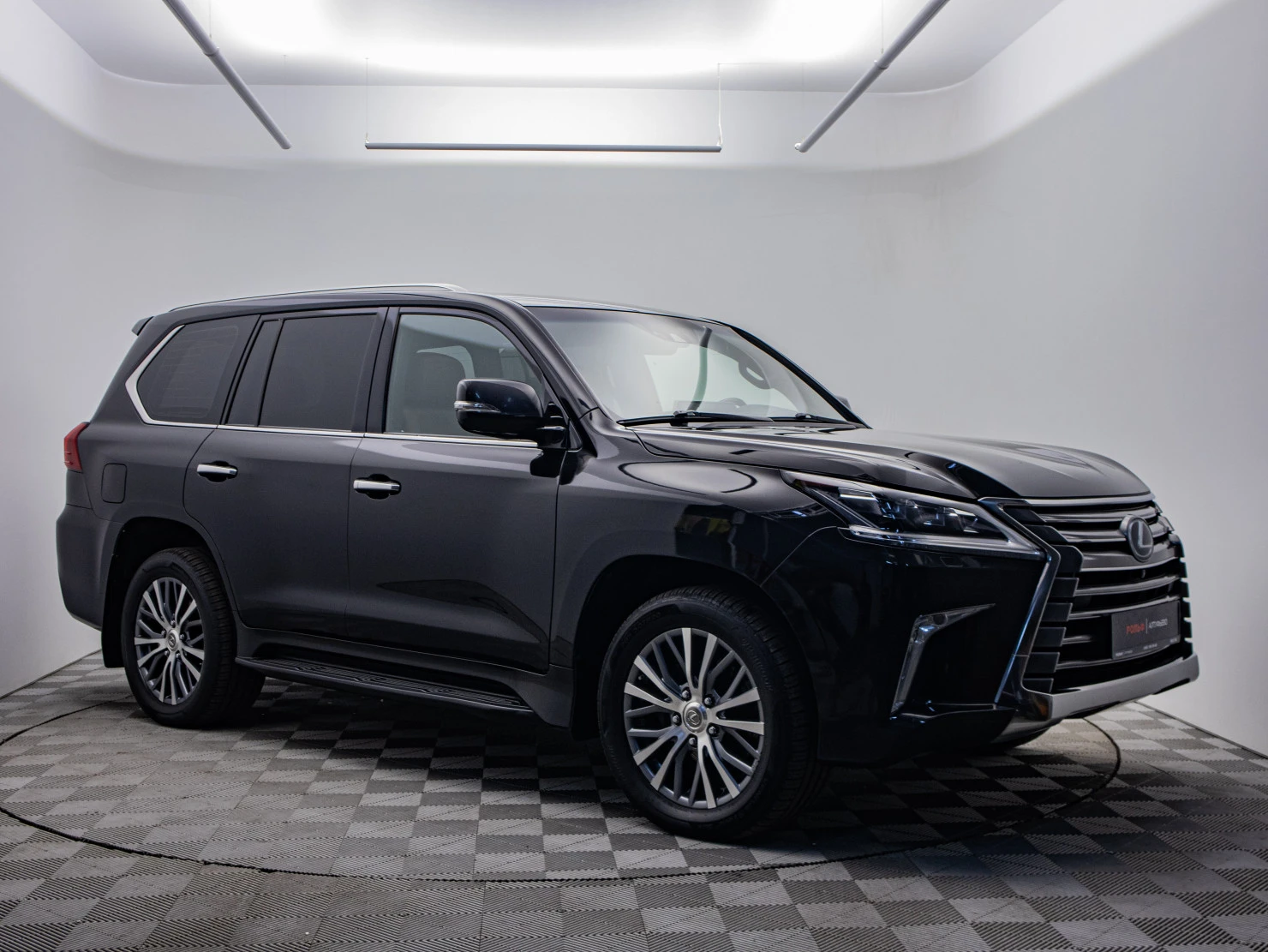 Lexus LX, 2017