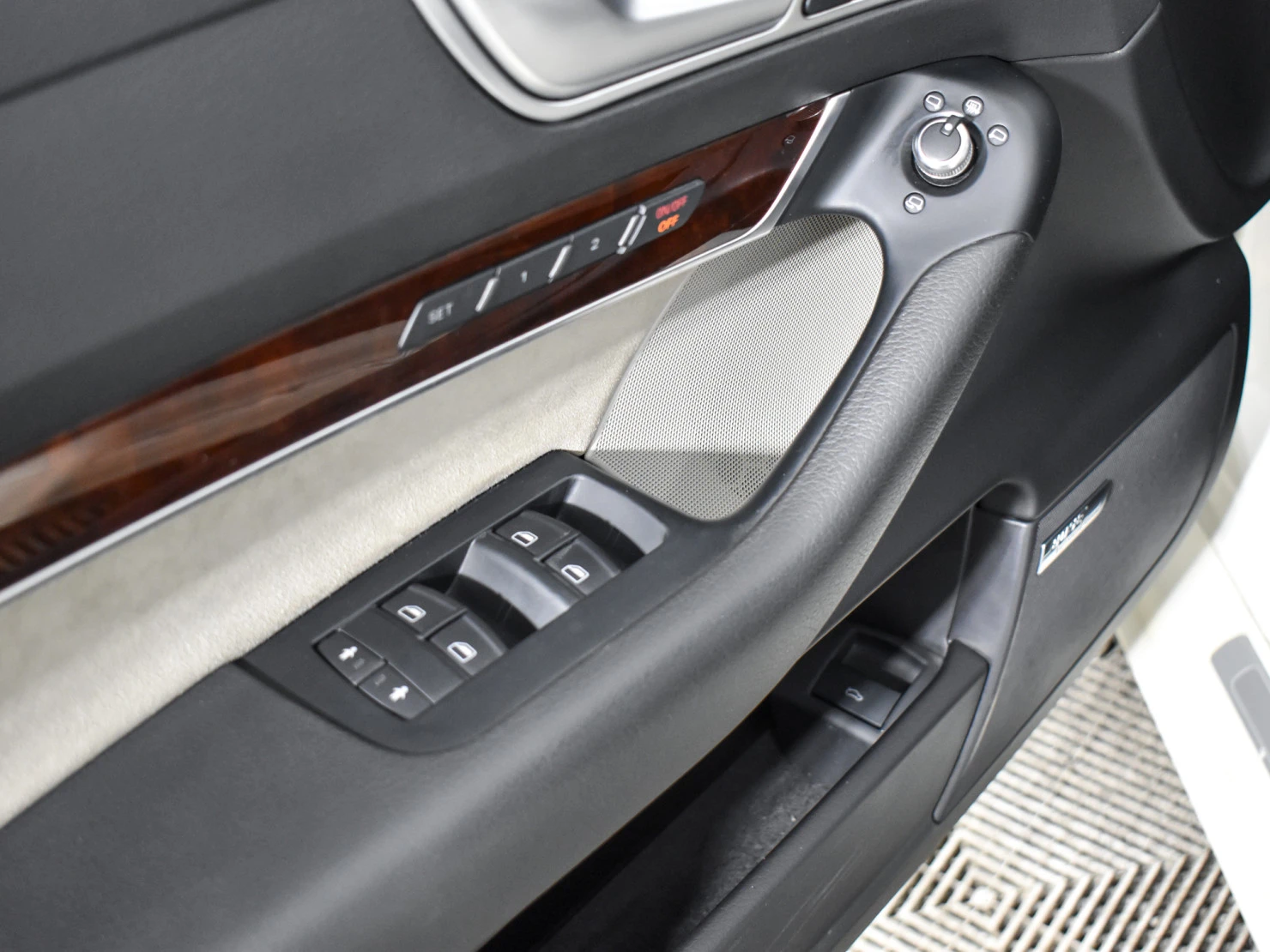 Audi A6 allroad, 2010