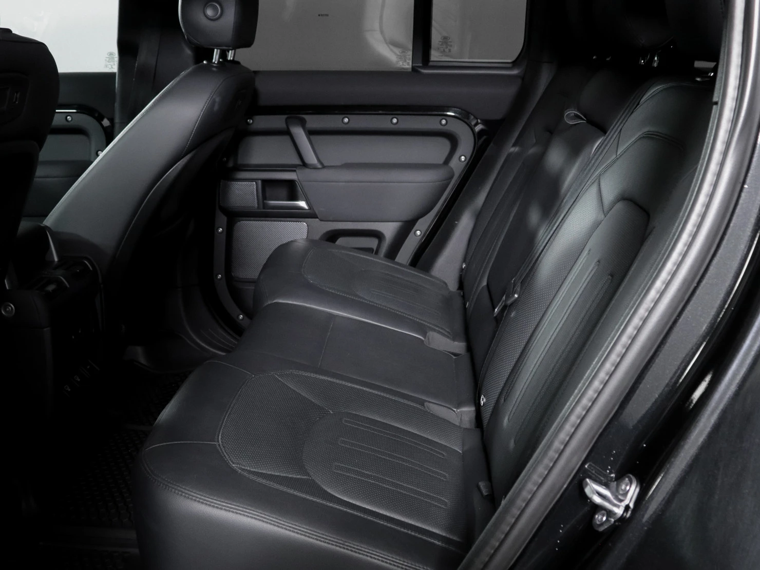 Land Rover Defender, 2021