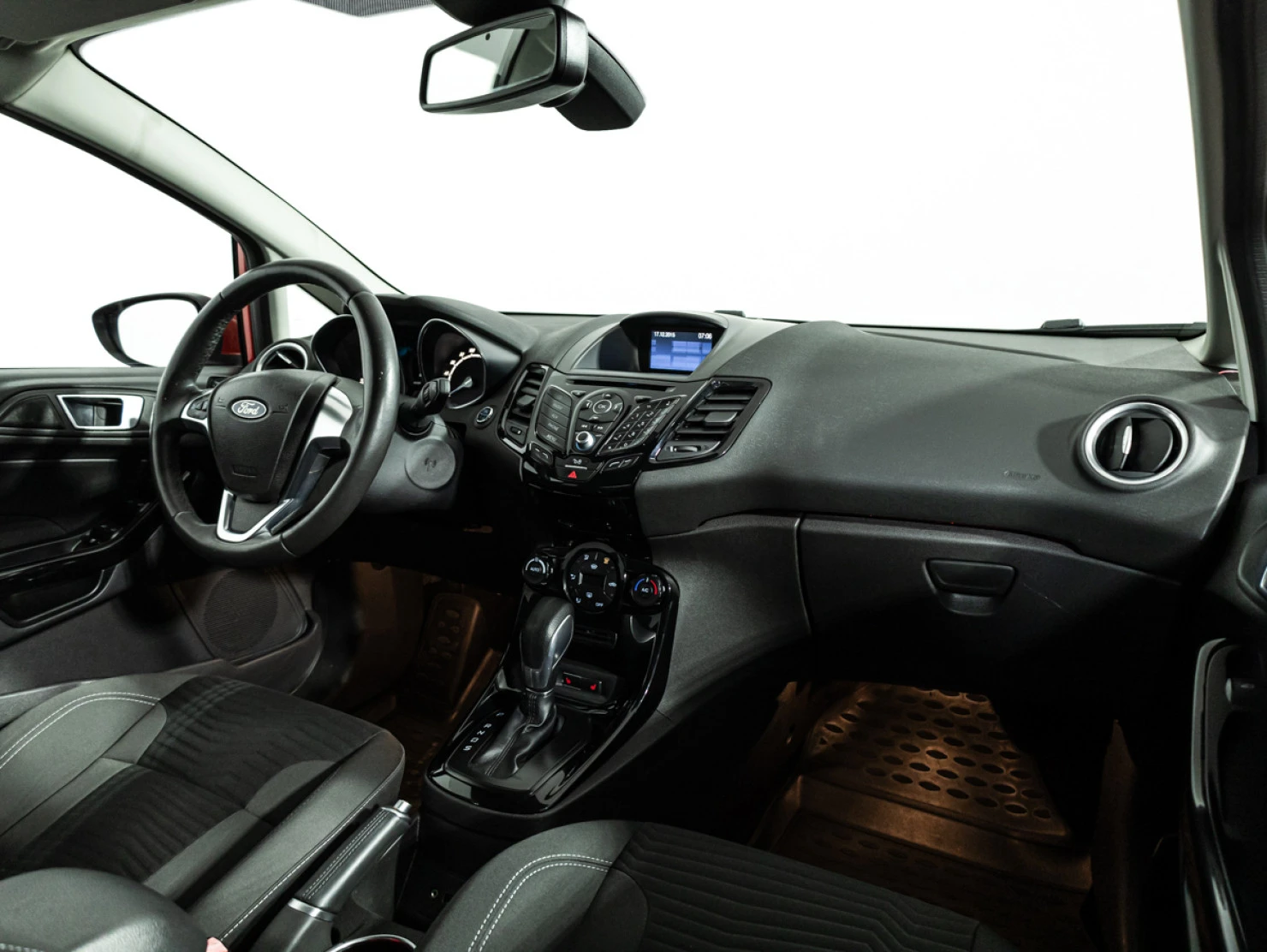 Ford FIESTA, 2015