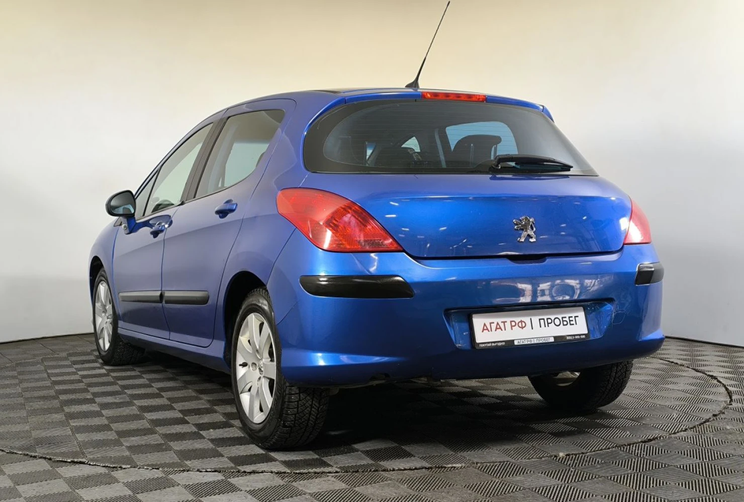 Peugeot 308, 2010