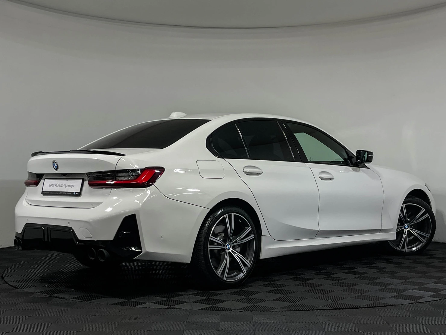 BMW 3 серии, 2024