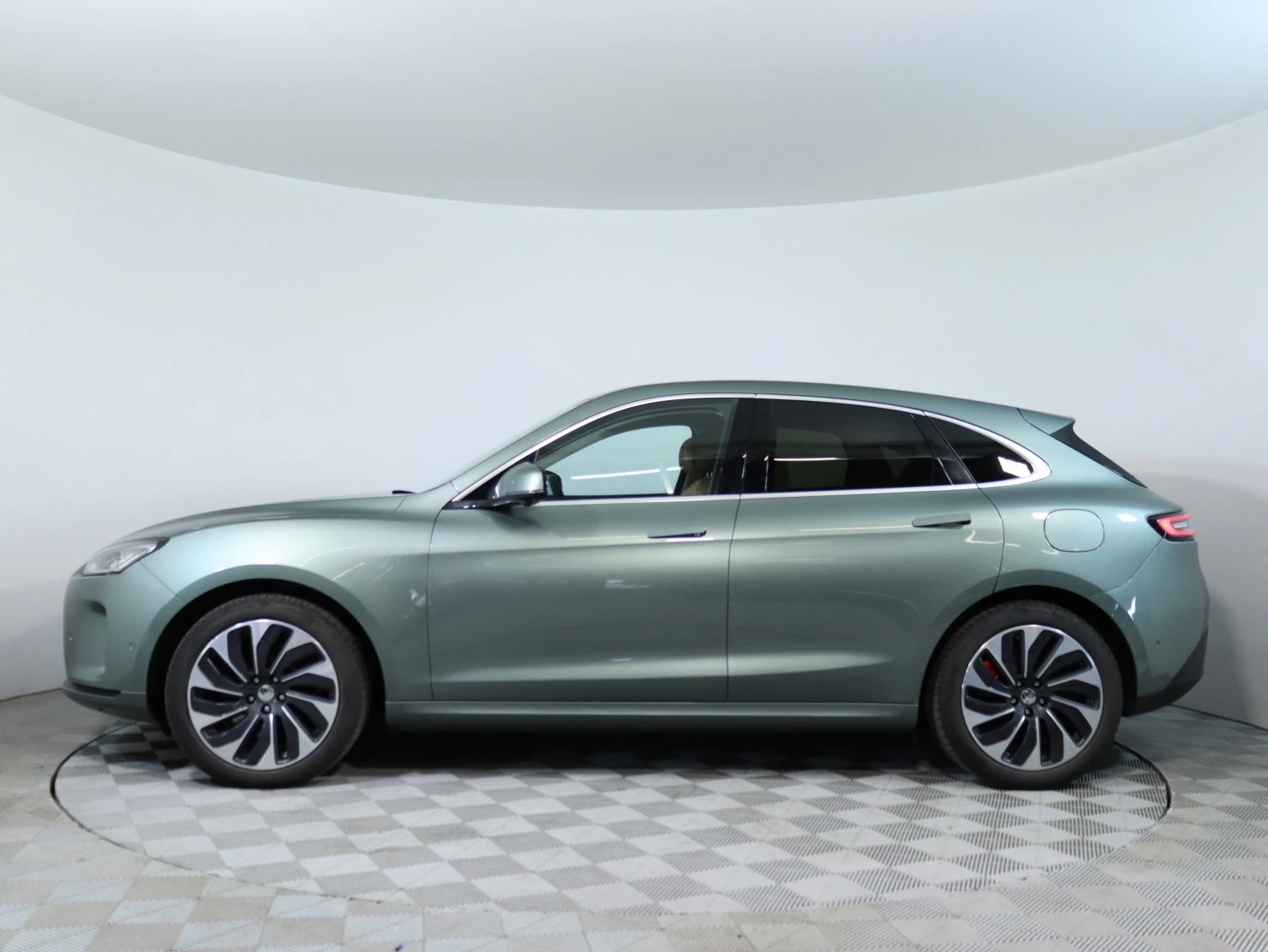 Aito M5, 2022