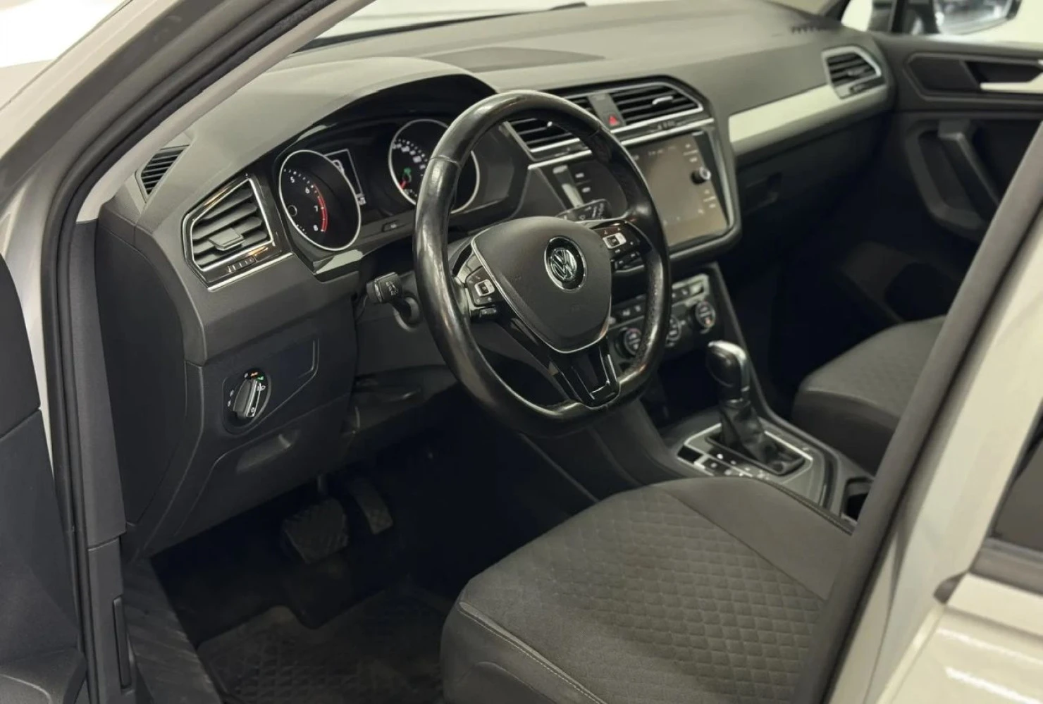 Volkswagen Tiguan, 2019