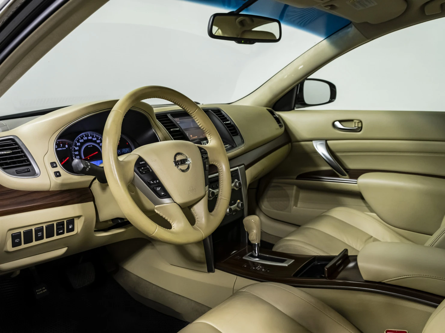 Nissan Teana, 2011