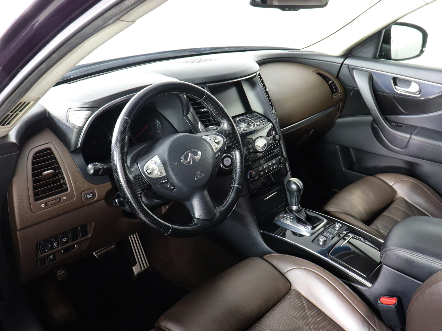 Infiniti FX, 2010