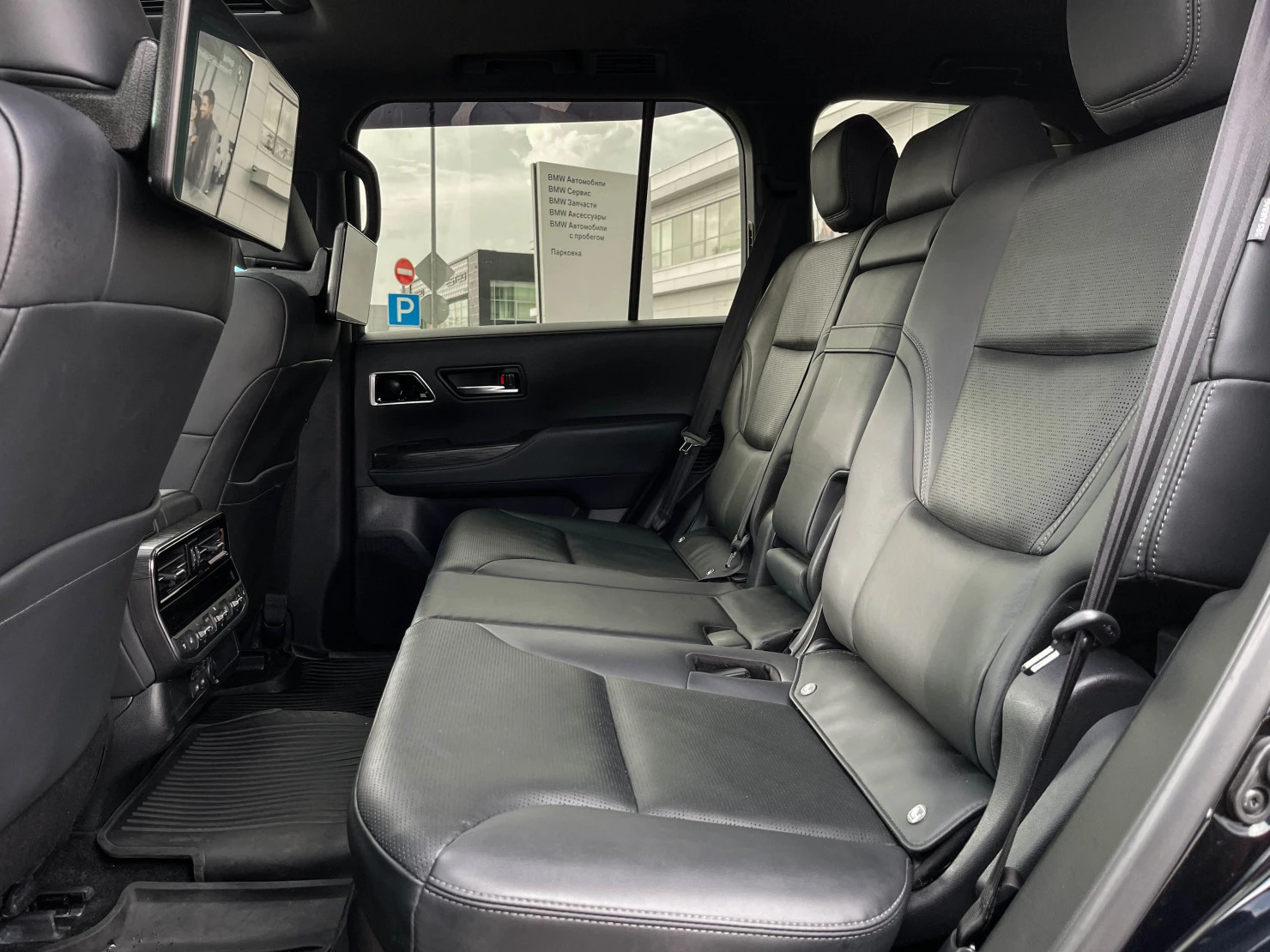 Toyota Land Cruiser, 2024