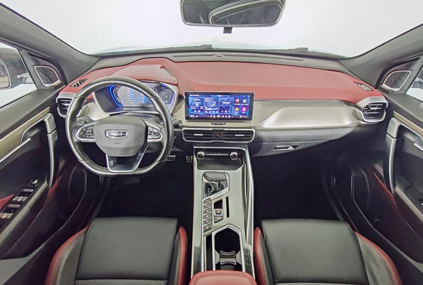 Geely Coolray, 2023