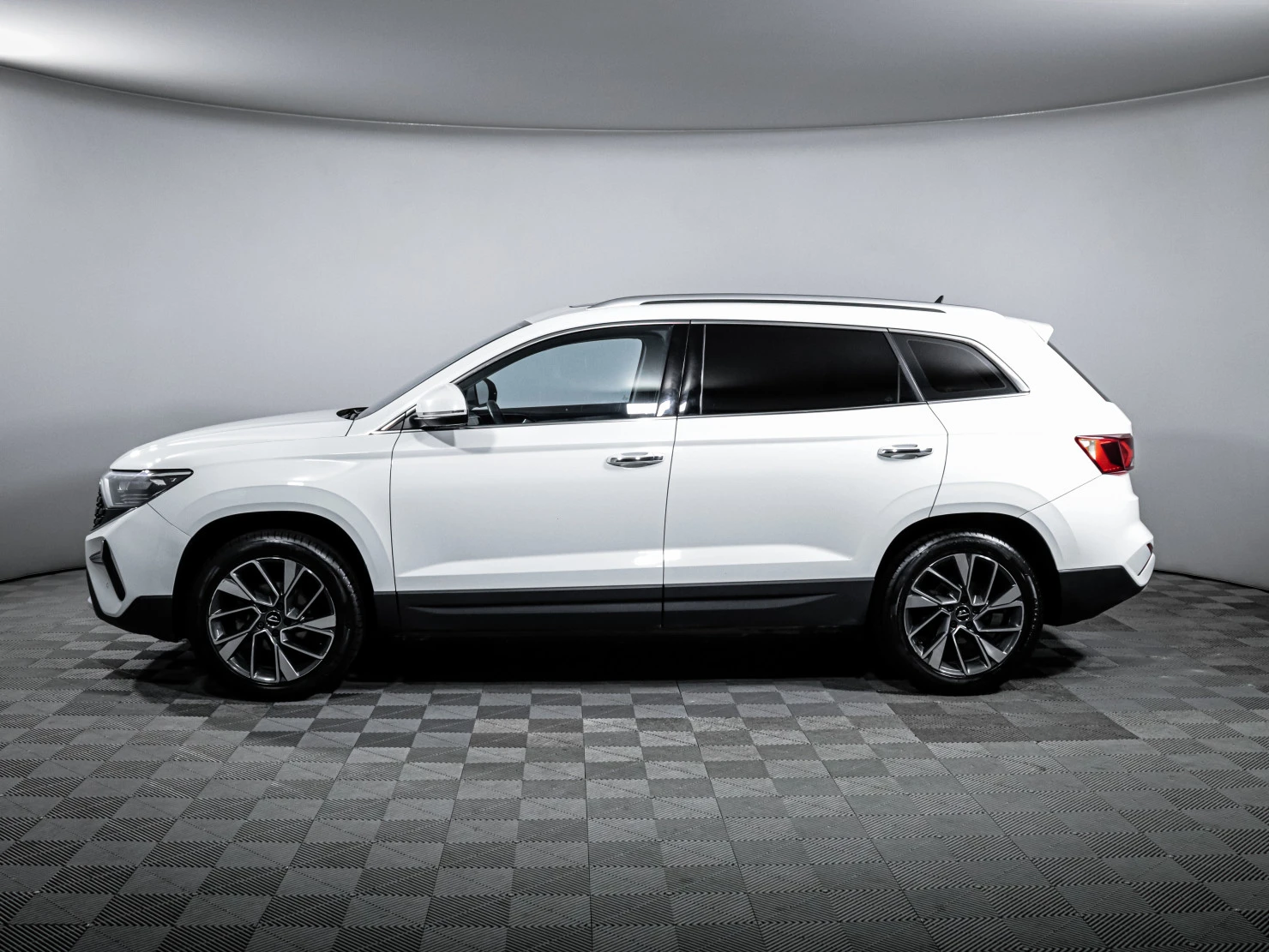 Jetta VS7, 2023