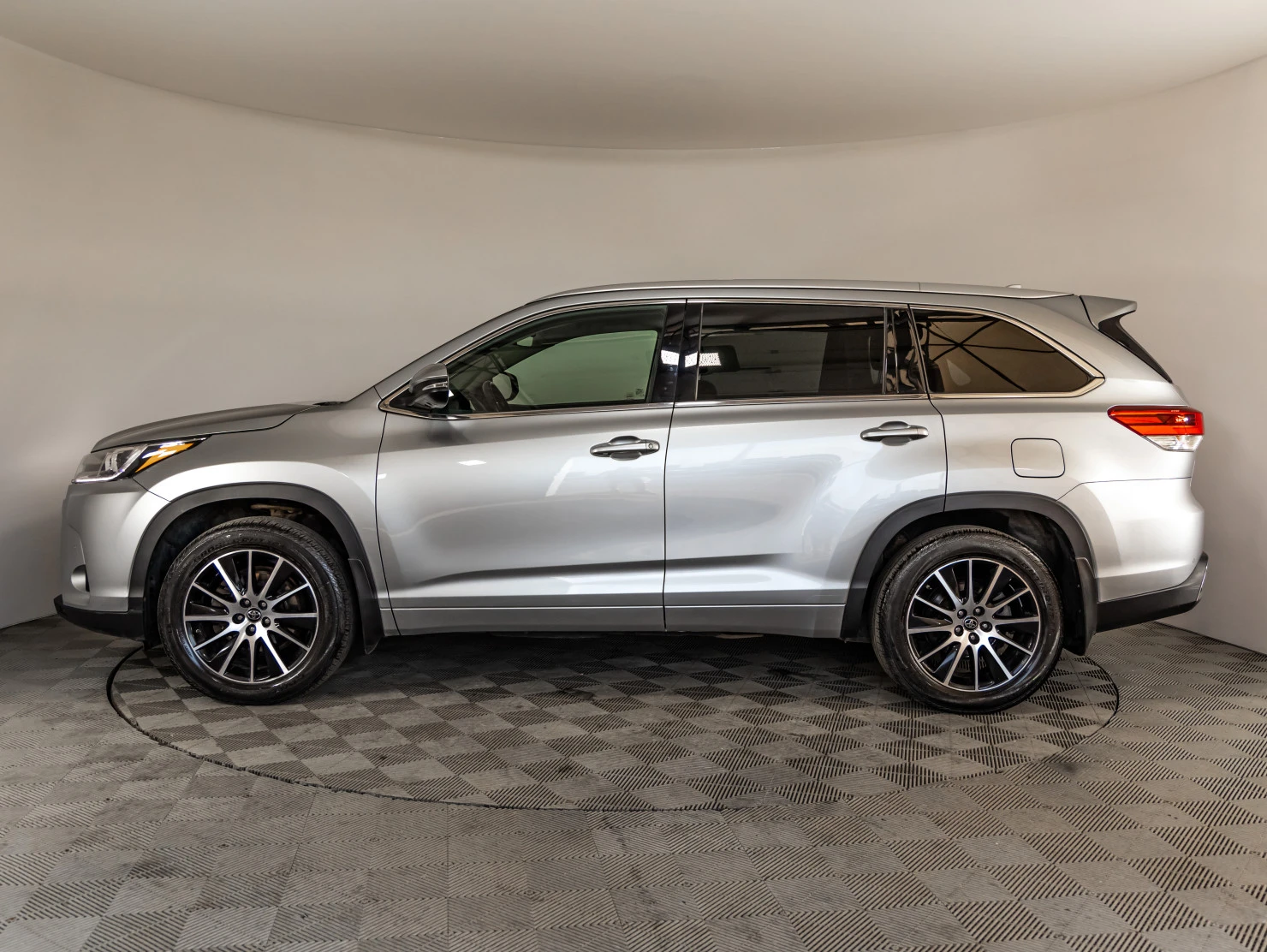 Toyota Highlander, 2016