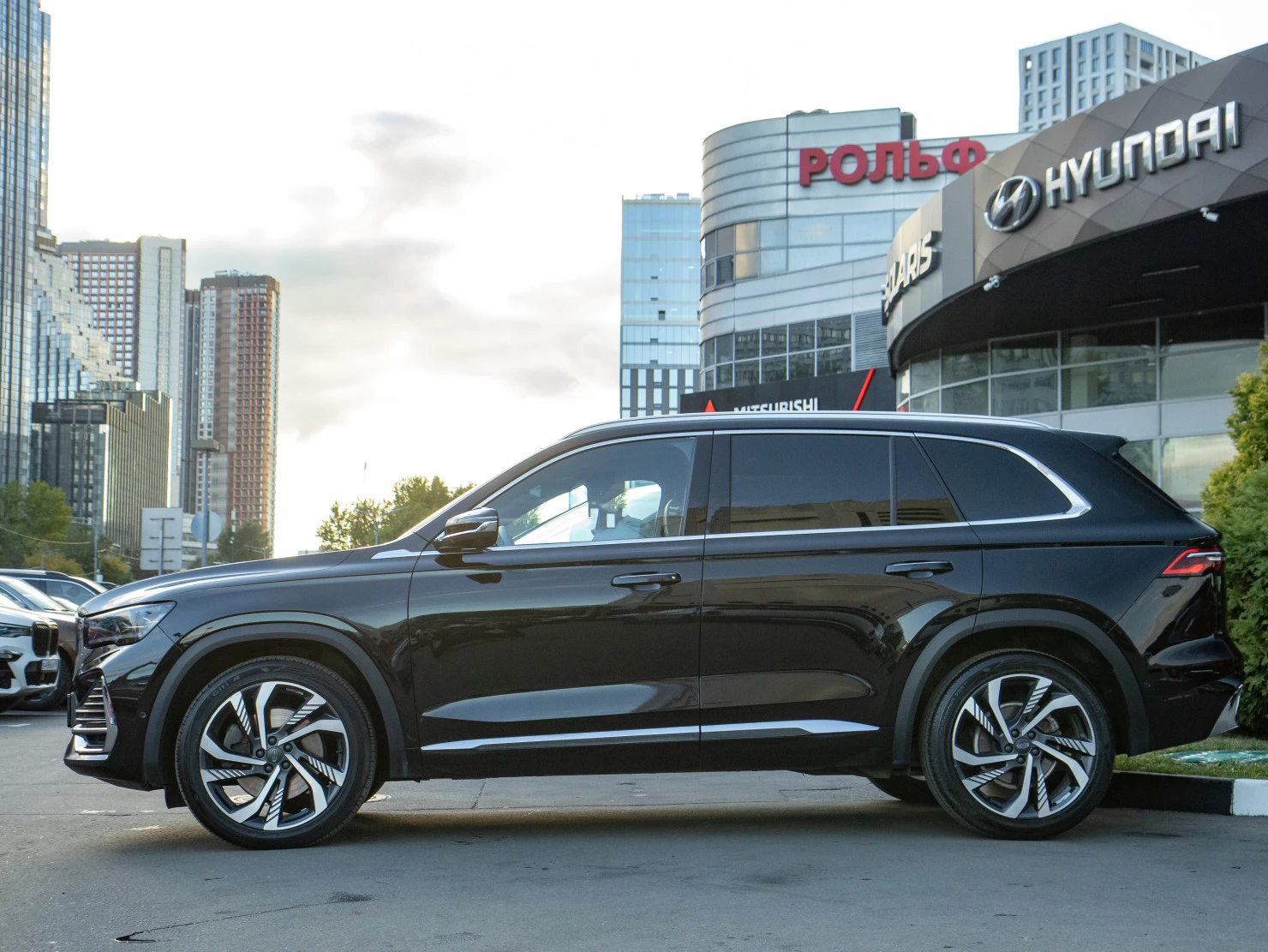 Geely Monjaro, 2023