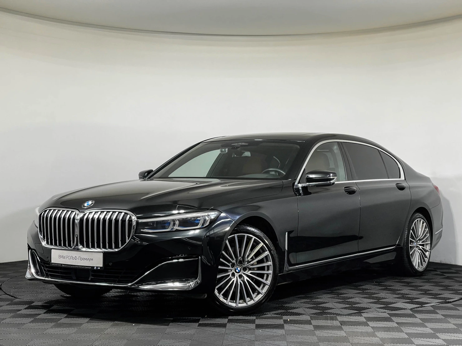 BMW 7 серии, 2021