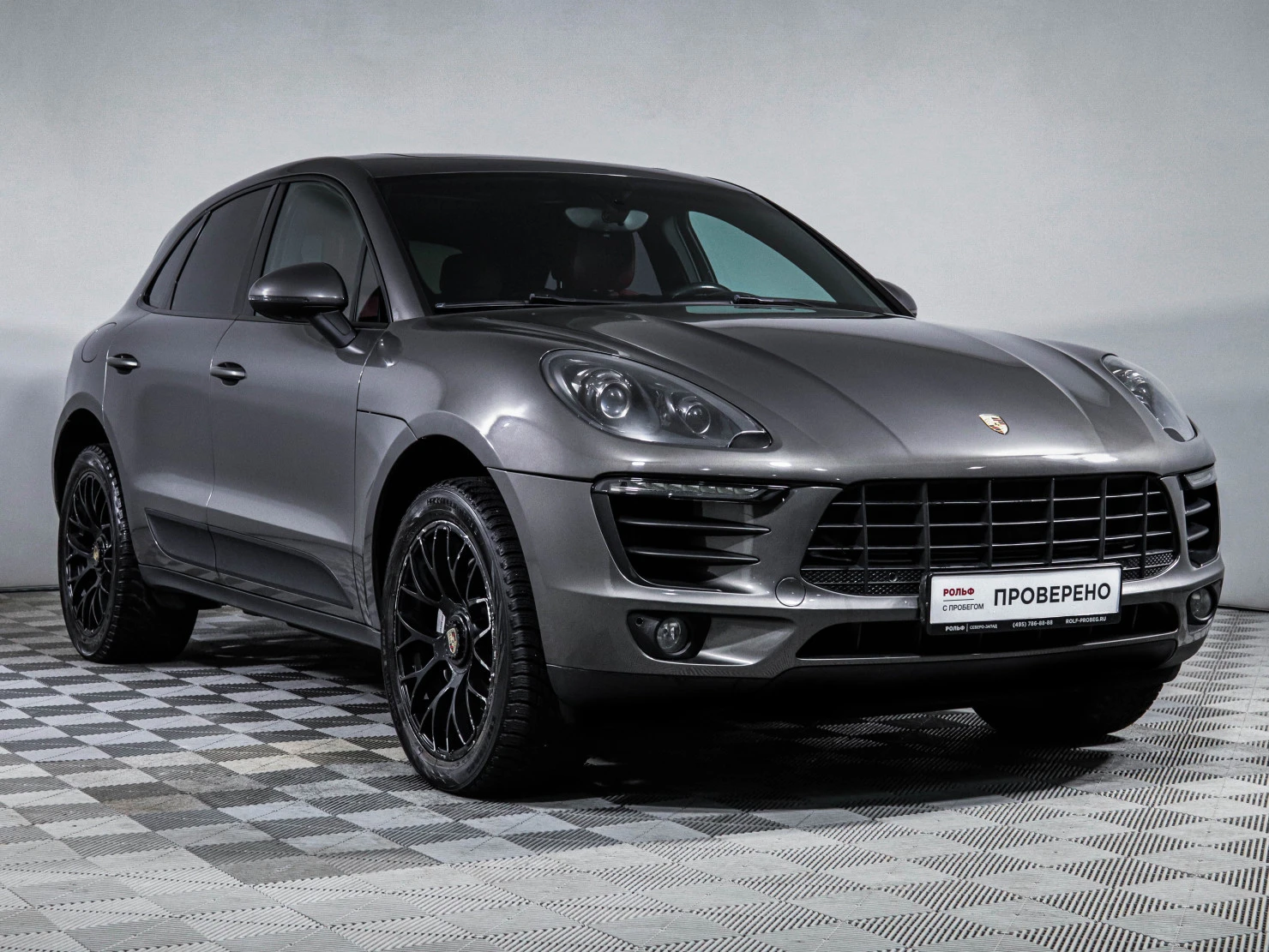 Porsche Macan, 2015