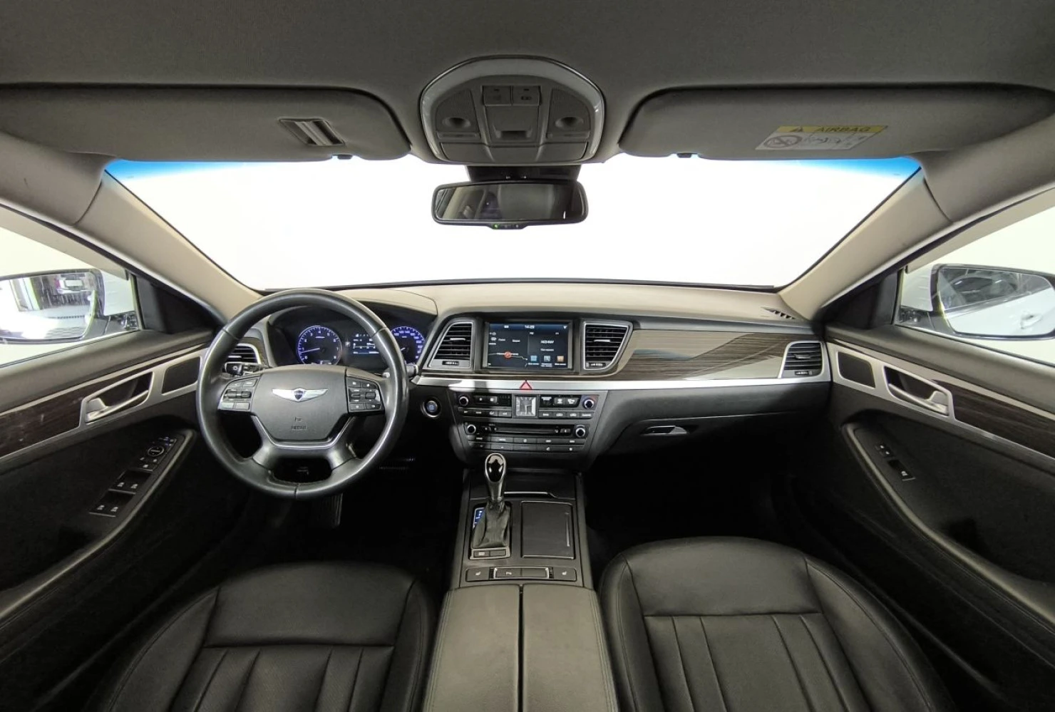 Hyundai Genesis, 2014