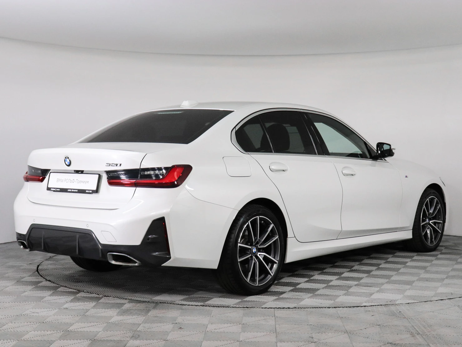 BMW 3 серии, 2024