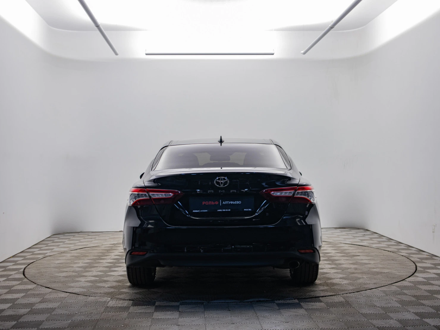 Toyota Camry, 2018